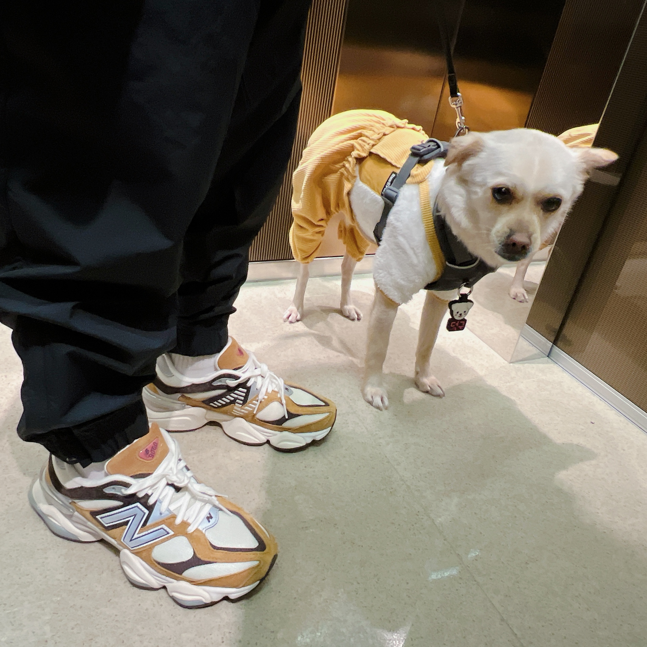 New Balance 9060 Workwear 착용 스타일