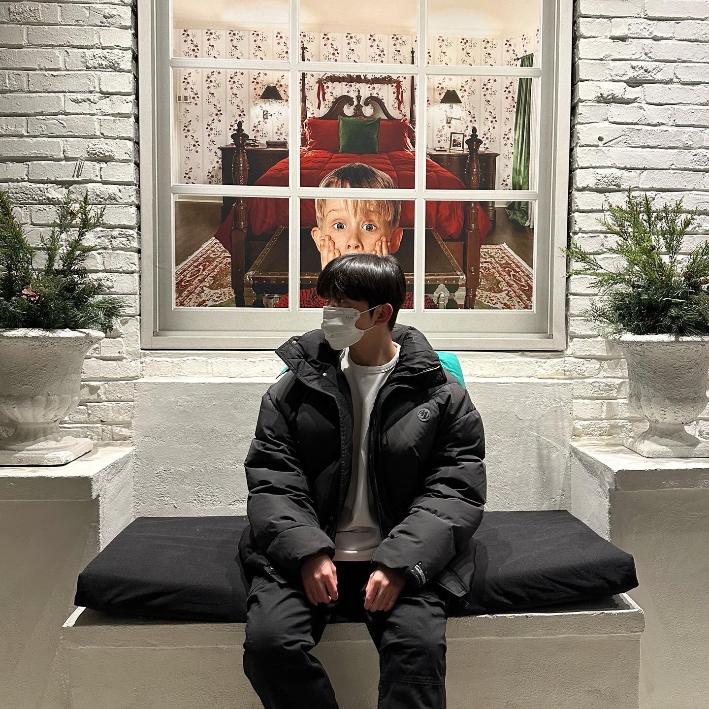 Zara x Ader Error Oversize Puffer Jacket Black 착용 스타일