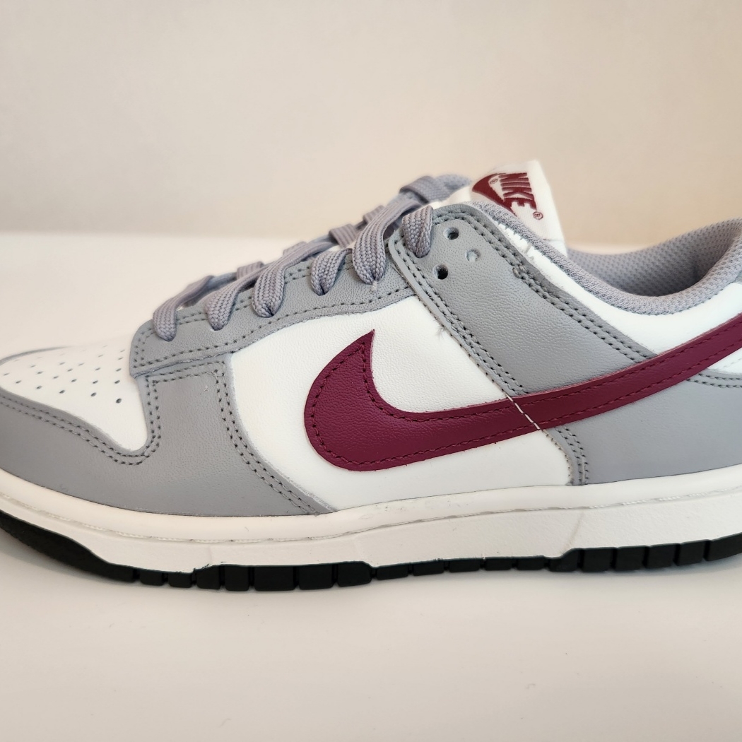 (W) Nike Dunk Low Wolf Grey Rosewood 착용 스타일 - 3