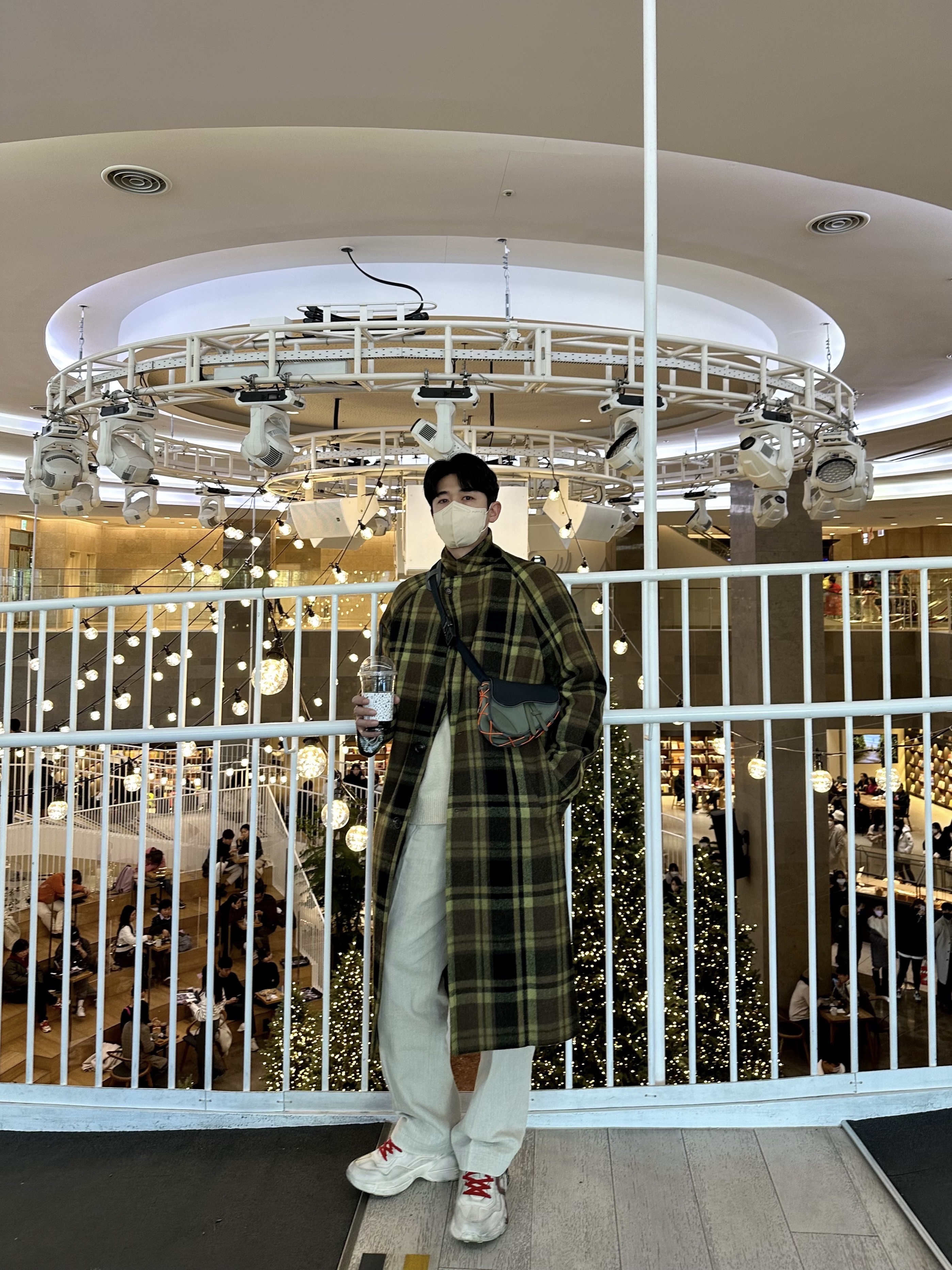 Dior x Sacai Mini Saddle Bag Olive, Gucci Ring with Double G Silver ์ฐฉ์ฉ ์คํ์ผ - 1