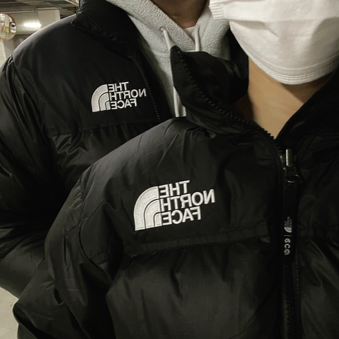 The North Face 1996 Eco Nuptse Jacket Black 착용 스타일