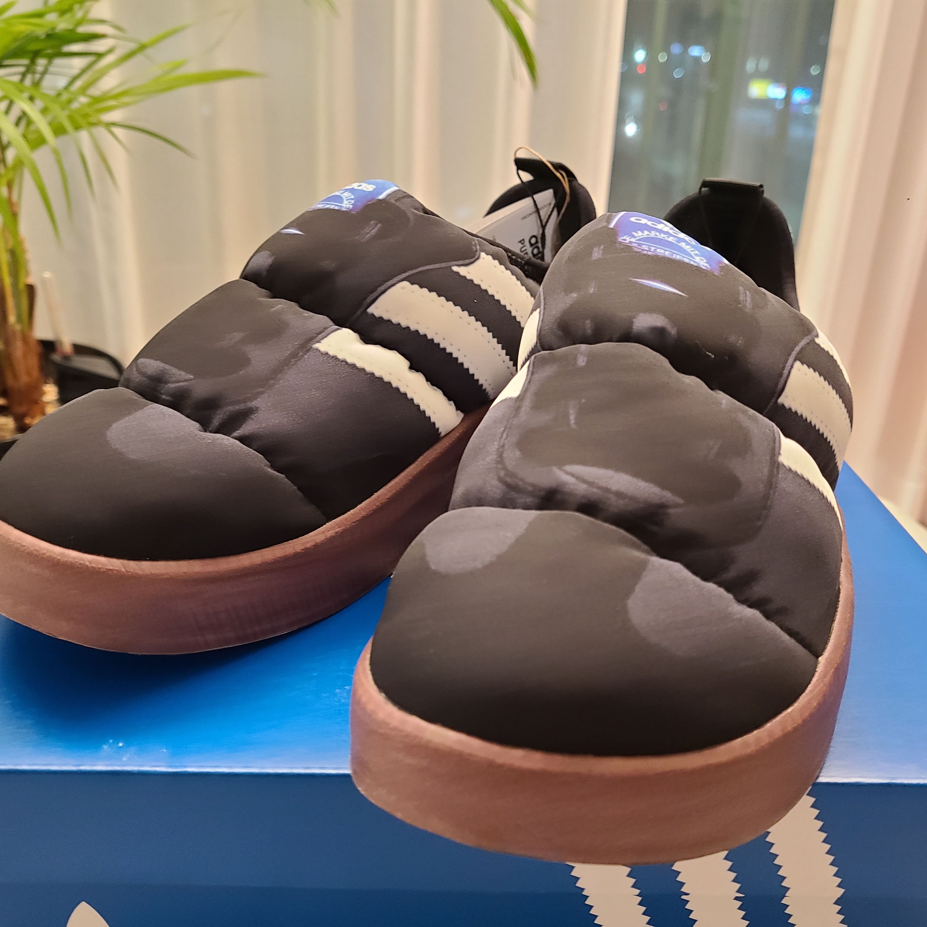 Adidas Puffylette Samba Core Black 착용 스타일 - 3