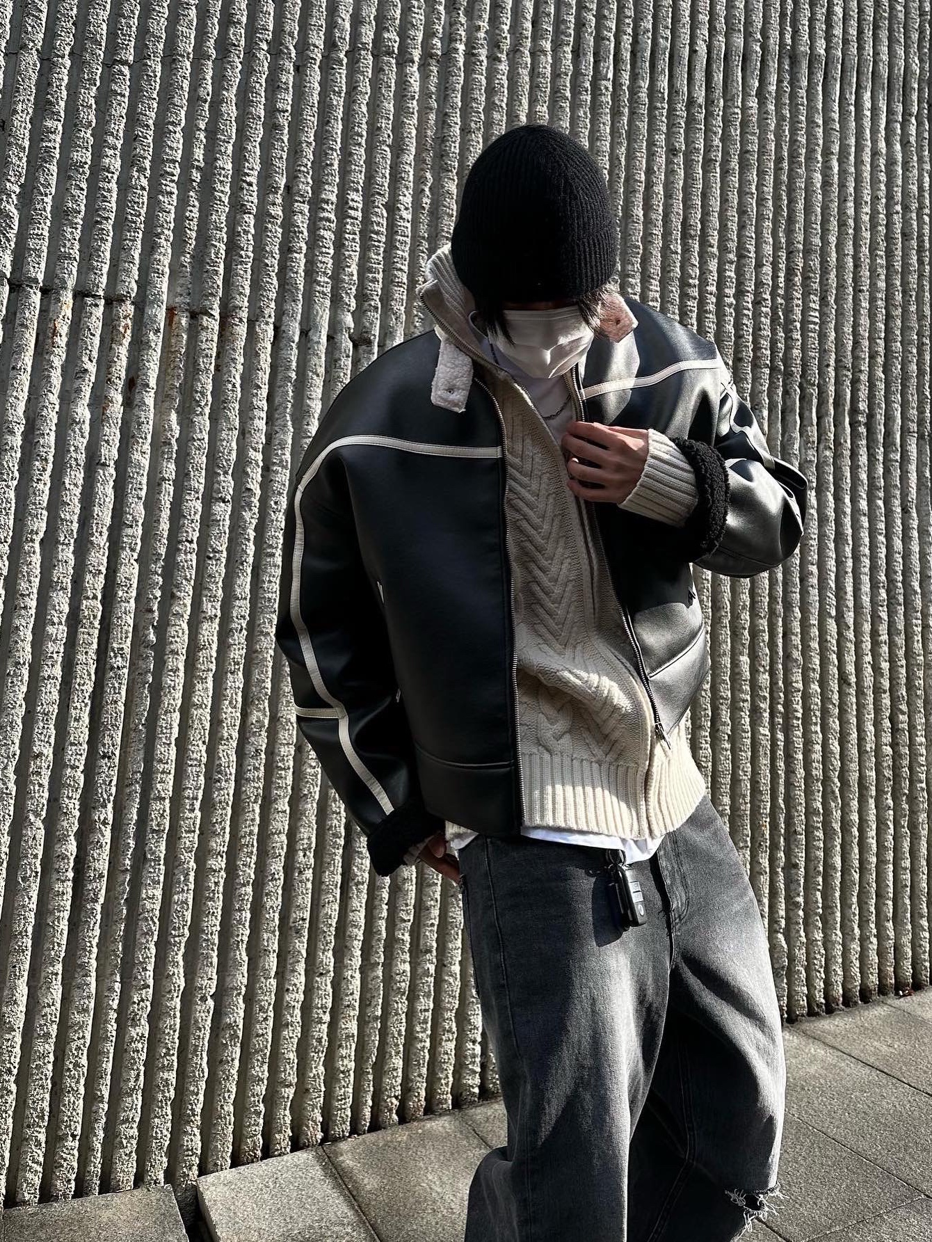 Adidas Yeezy 700 V3 Alvah 착용 스타일 - 2