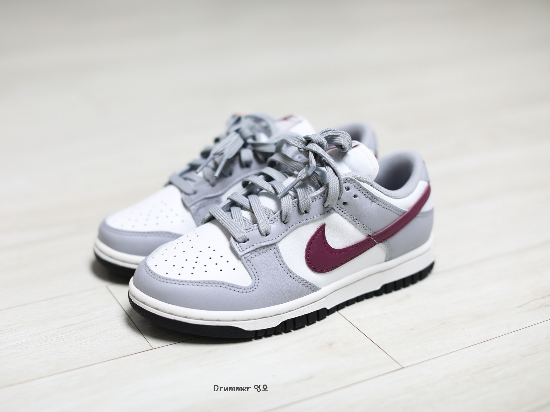 (W) Nike Dunk Low Wolf Grey Rosewood 착용 스타일
