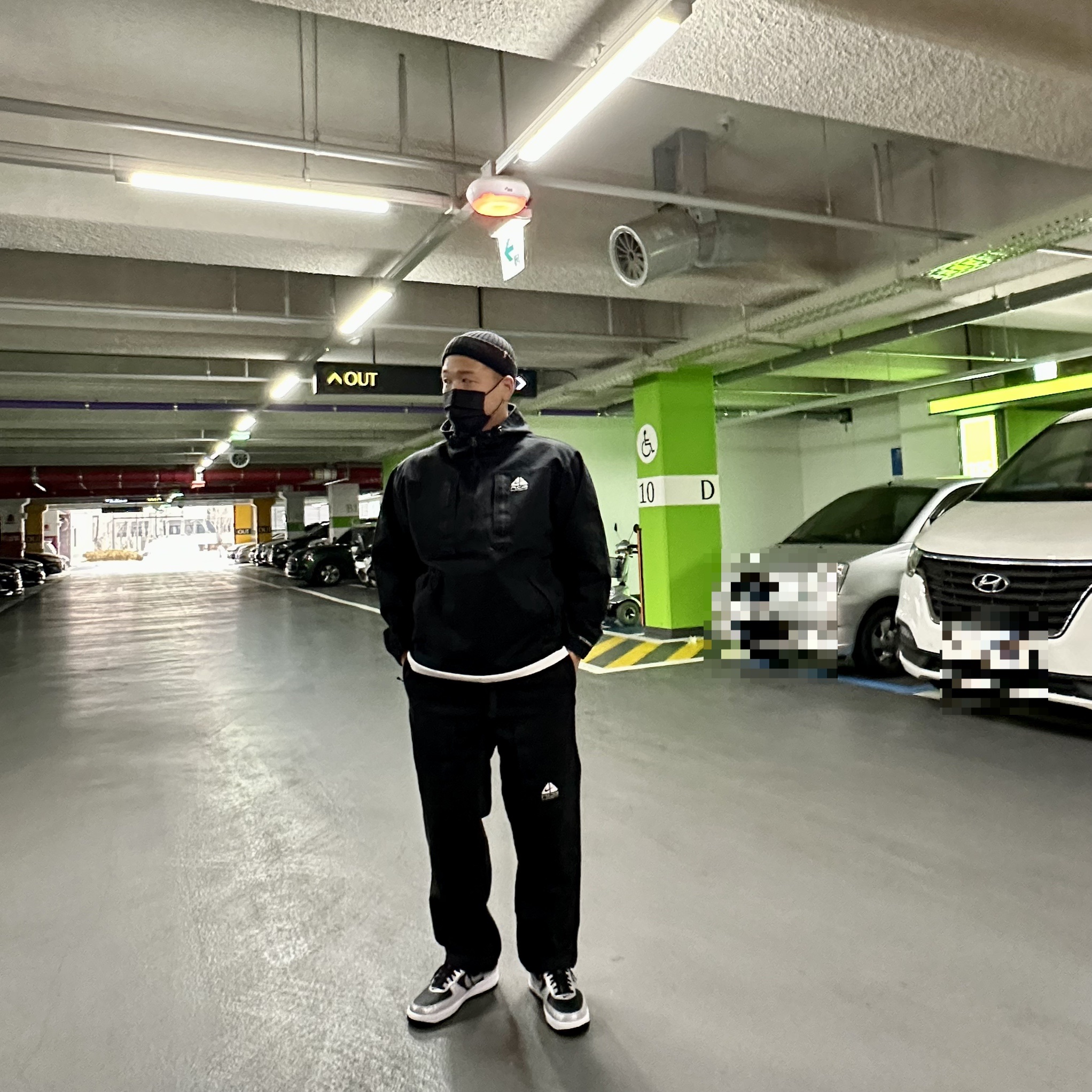 Supreme x The North Face 800-Fill Half Zip Hooded Pullover Times Square - 22FW, Nike Air Force 1 B Silver Snake 착용 스타일 - 3