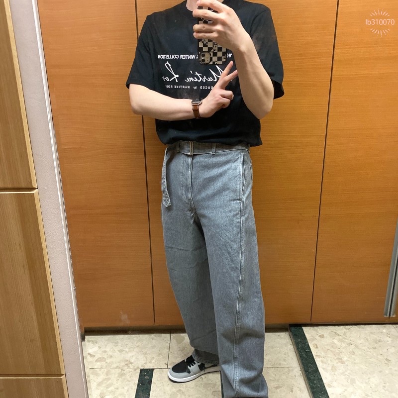 Lemaire Twisted Belted Pants Denim Stone Grey 착용 스타일 - 2