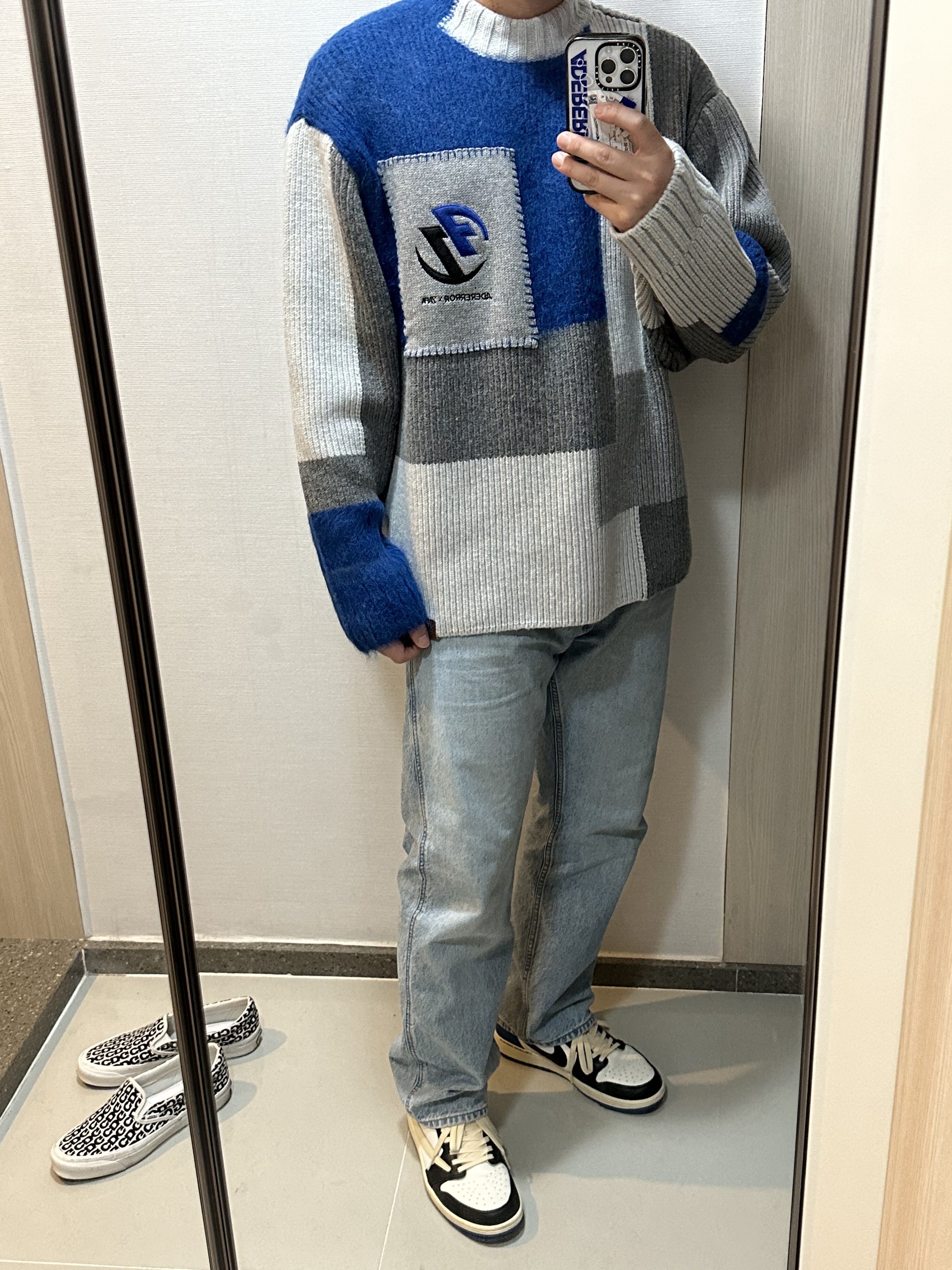 Zara x Ader Error Patchwork Oversize Knit Sweater Multicolor, Casetify x Ader Error iPhone Sticker Magsafe Case Clear 착용 스타일