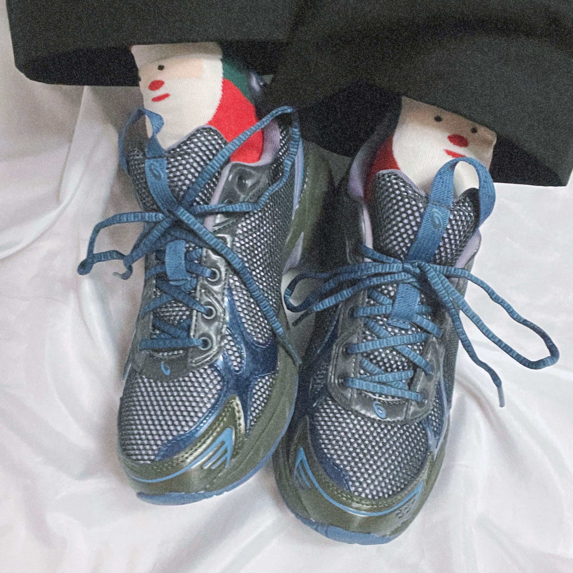 Asics UB4-S Gel-1130 Graphite Grey 착용 스타일