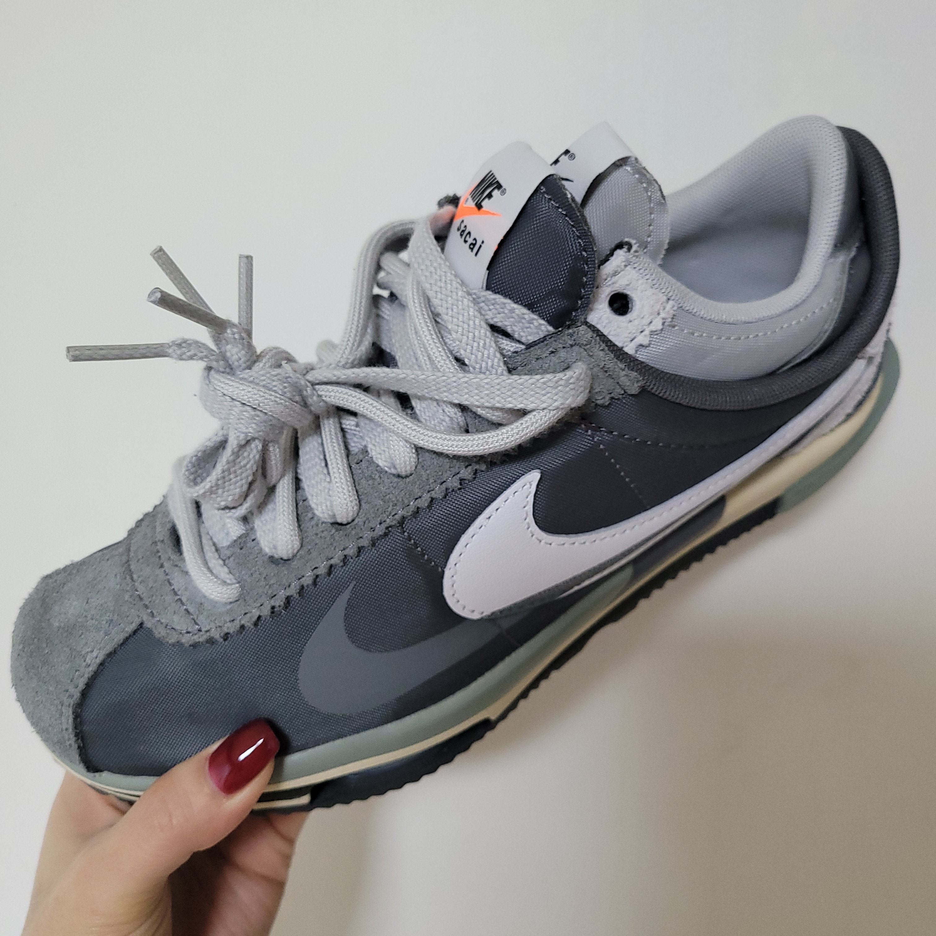 Nike x Sacai Zoom Cortez SP Iron Grey 착용 스타일