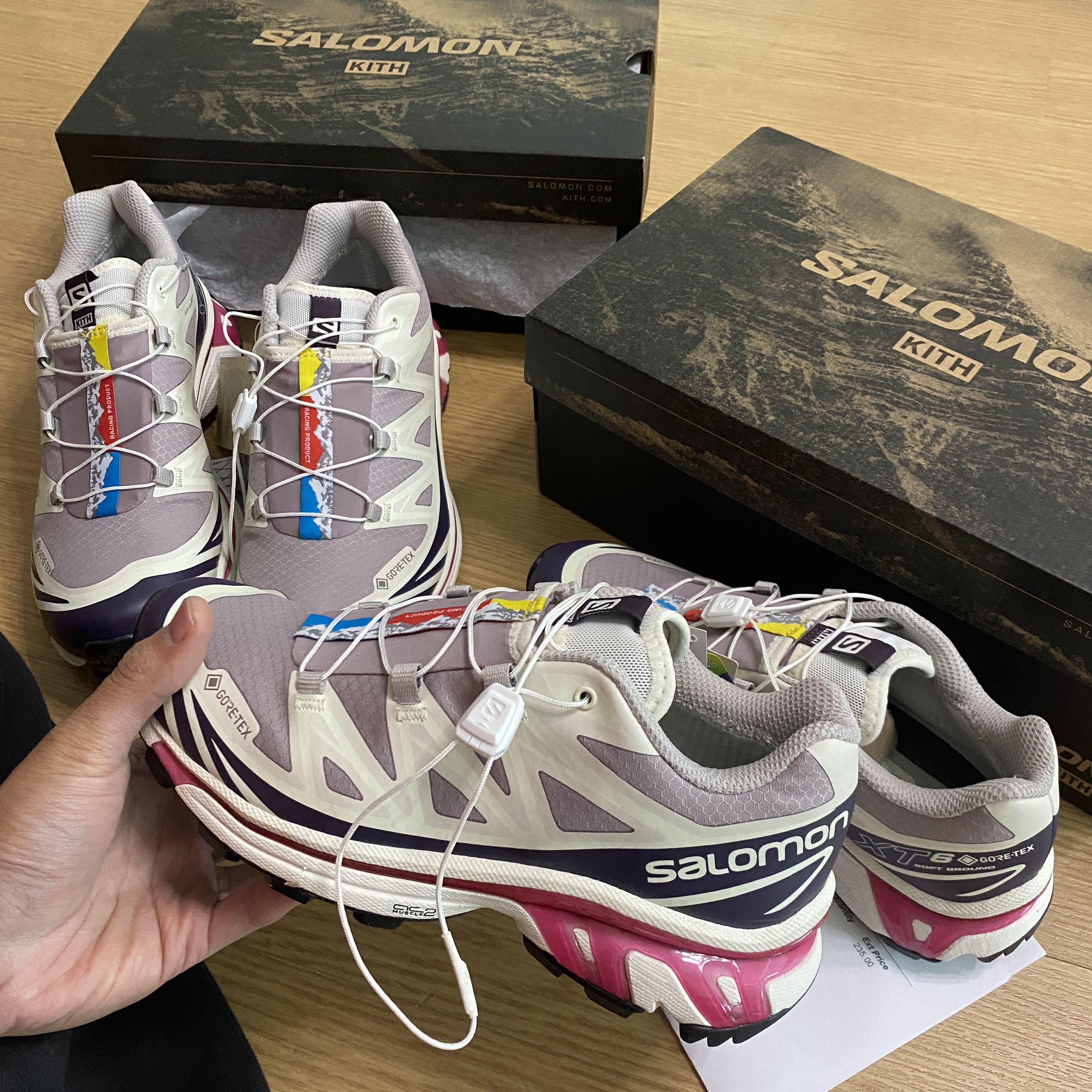 Salomon x Kith XT-6 Gore-Tex Quail Moonscape Vanilla Ice 착용 스타일 - 3