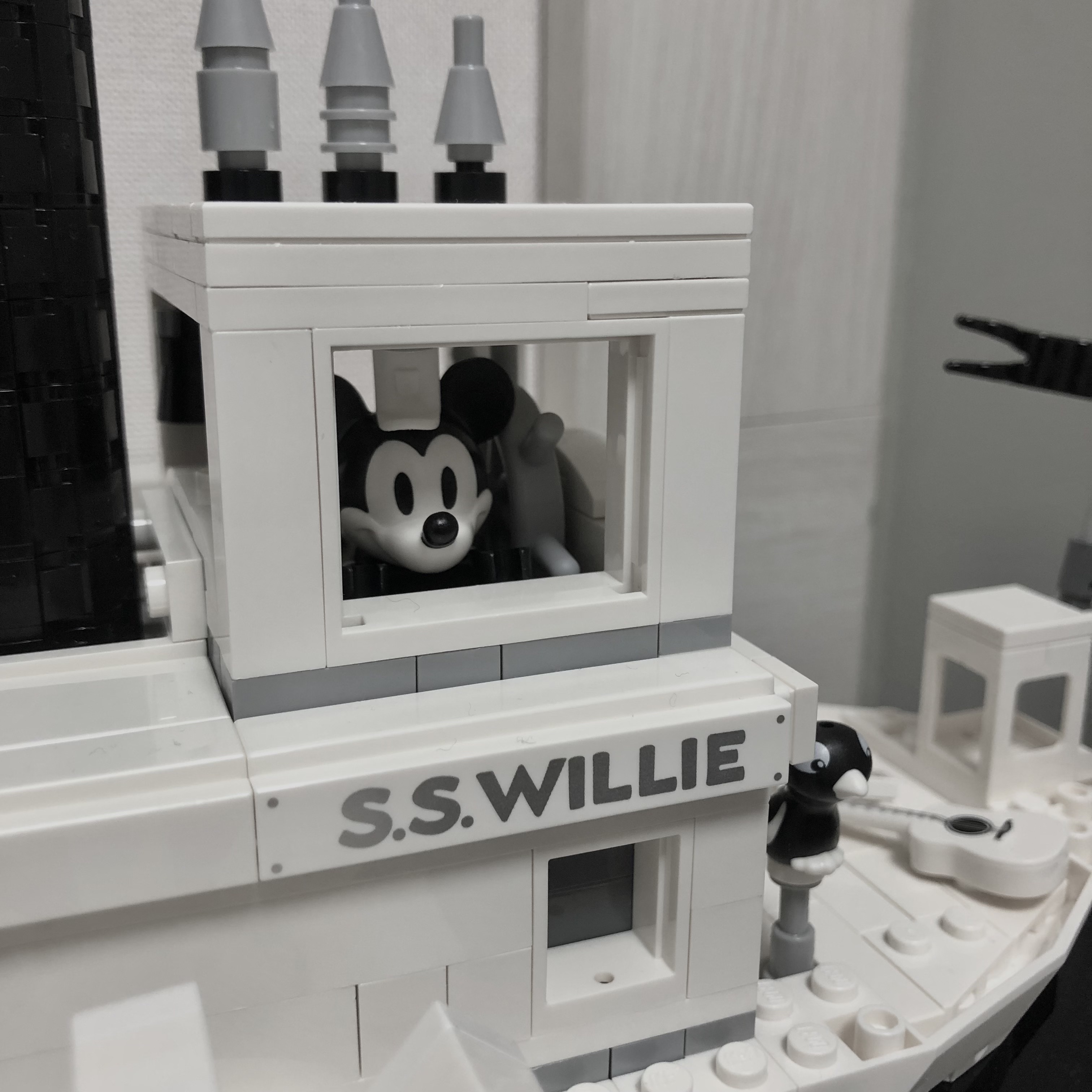 Lego Steamboat Willie 착용 스타일 - 4
