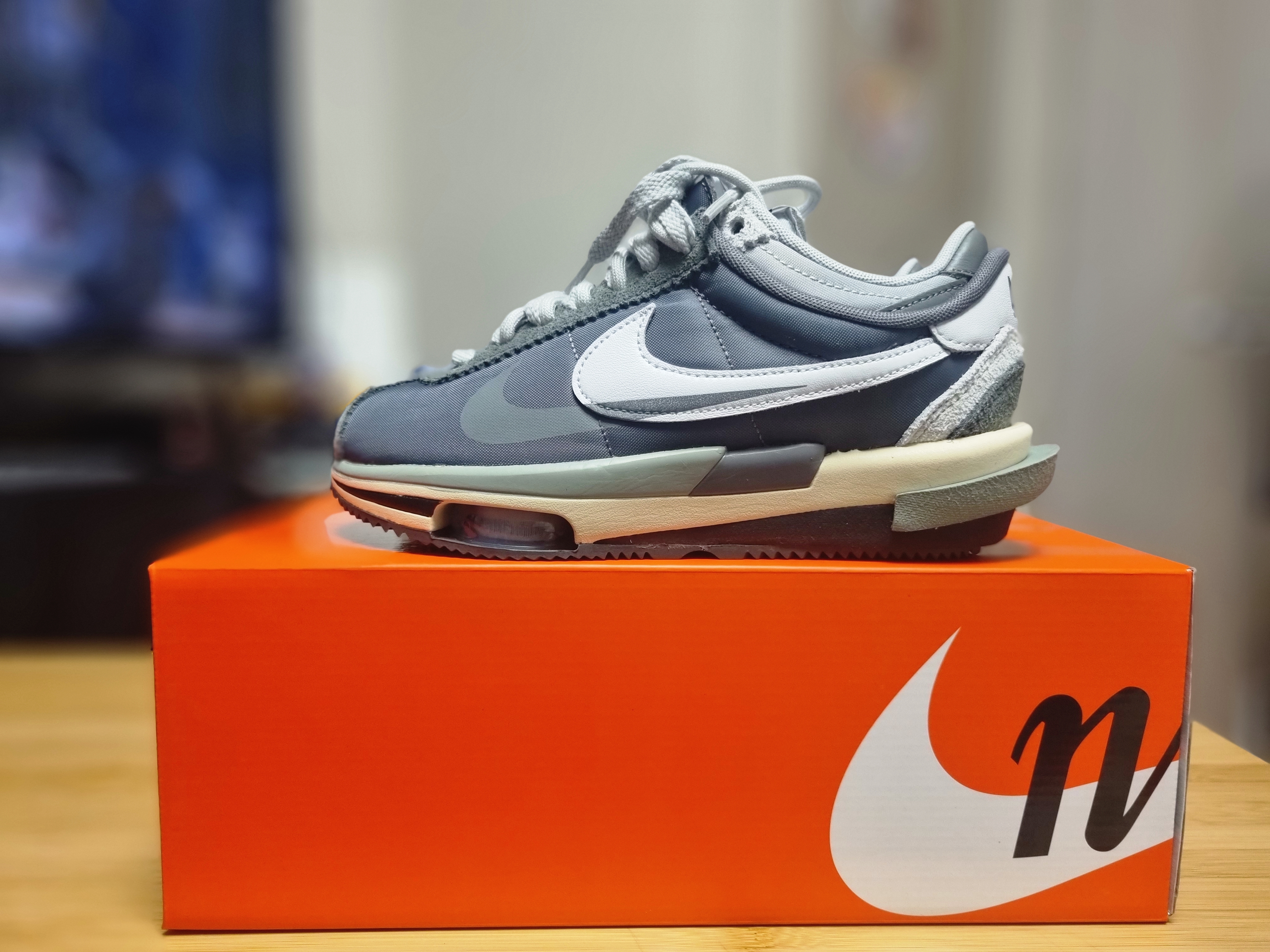 Nike x Sacai Zoom Cortez SP Iron Grey 착용 스타일 - 1