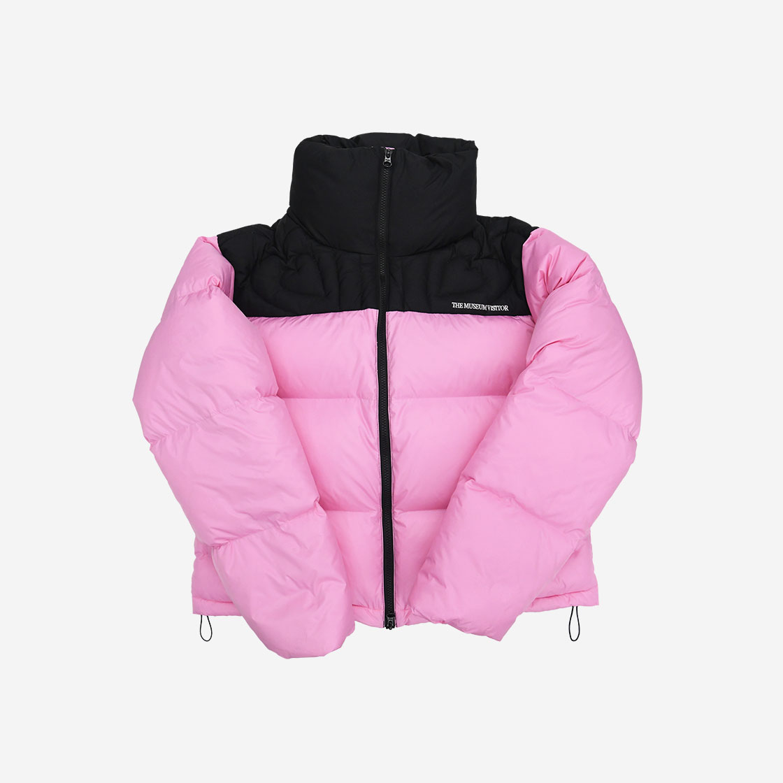 더뮤지엄비지터 하트 스티치드 푸퍼 다운 자켓 핑크