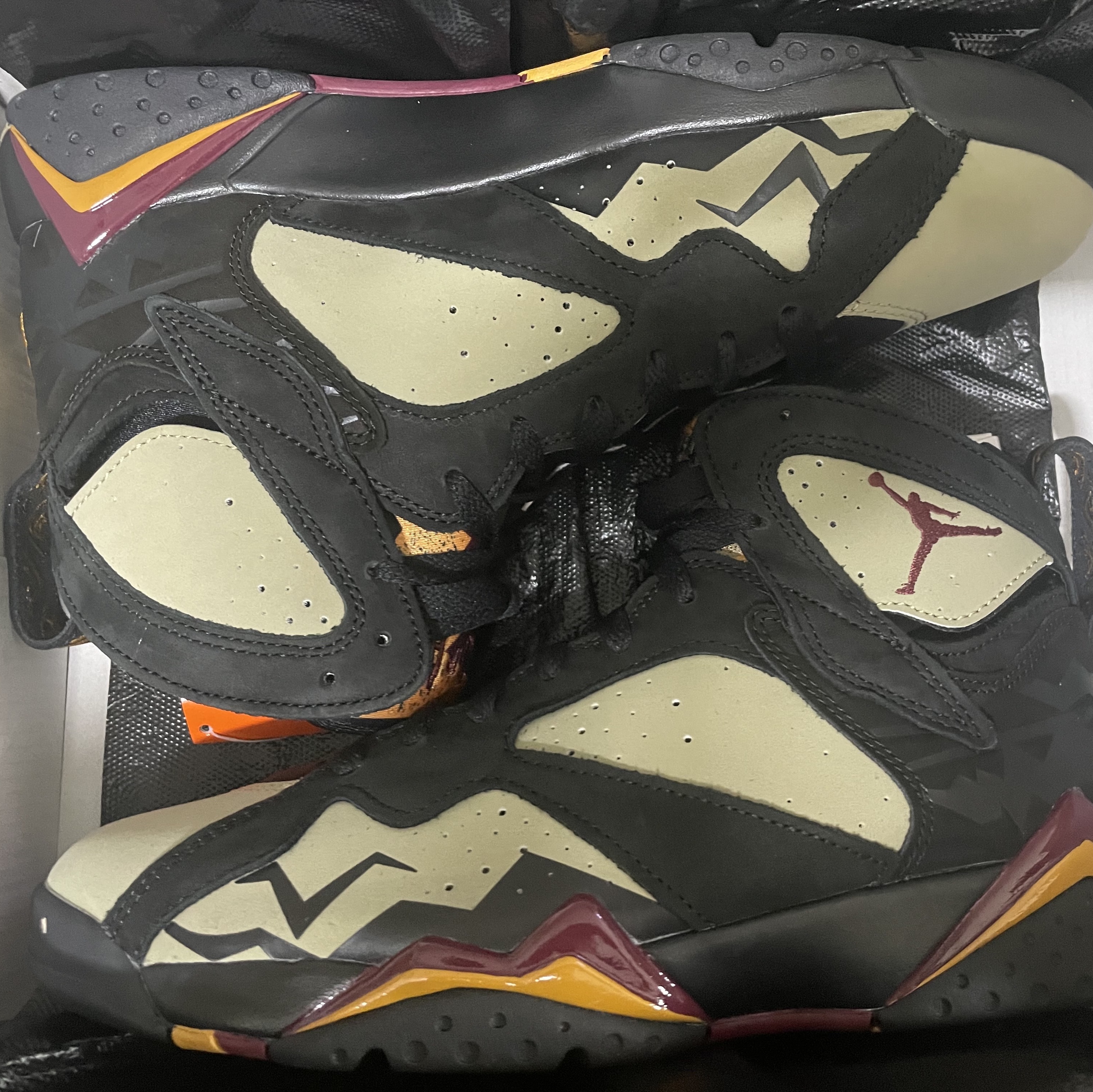 Jordan 7 Retro SE Olive 착용 스타일