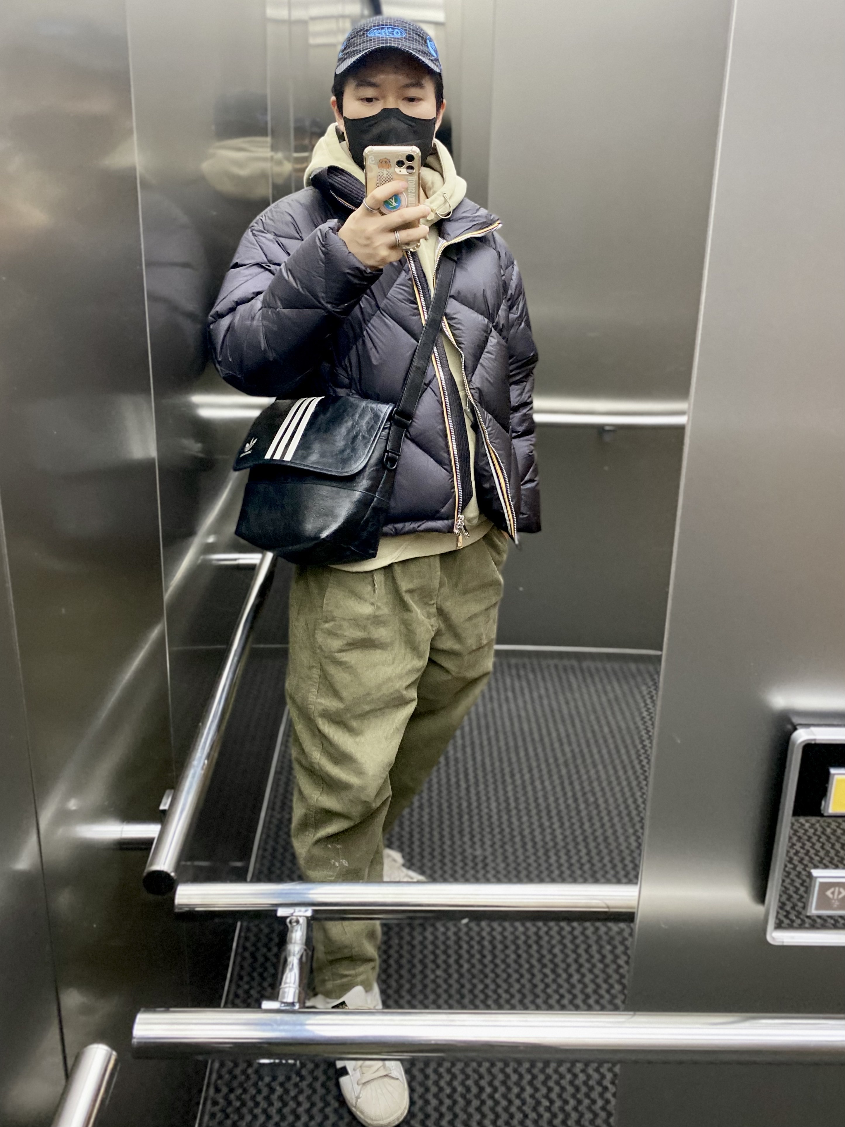 Nike x Off-White NRG Fleece Hoodie Khaki - Asia, Nike x Off-White NRG Hat Black 착용 스타일 - 1