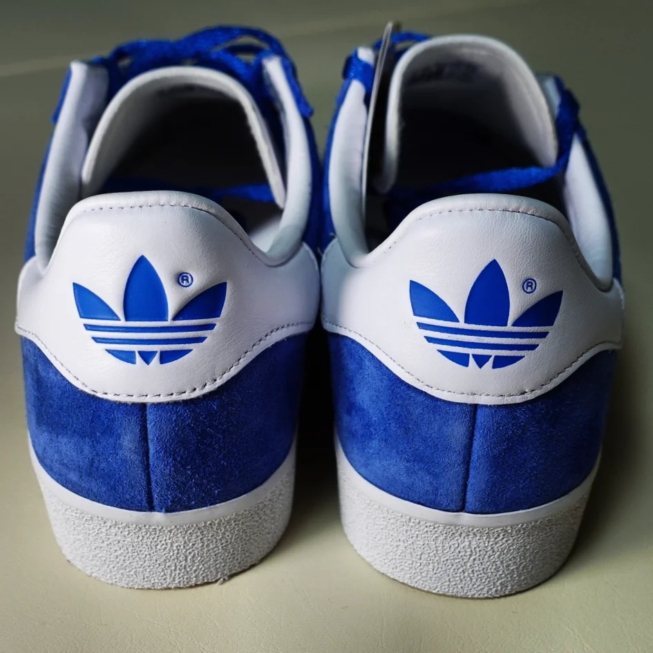 Adidas Gazelle 85 Blue Bird 착용 스타일 - 5