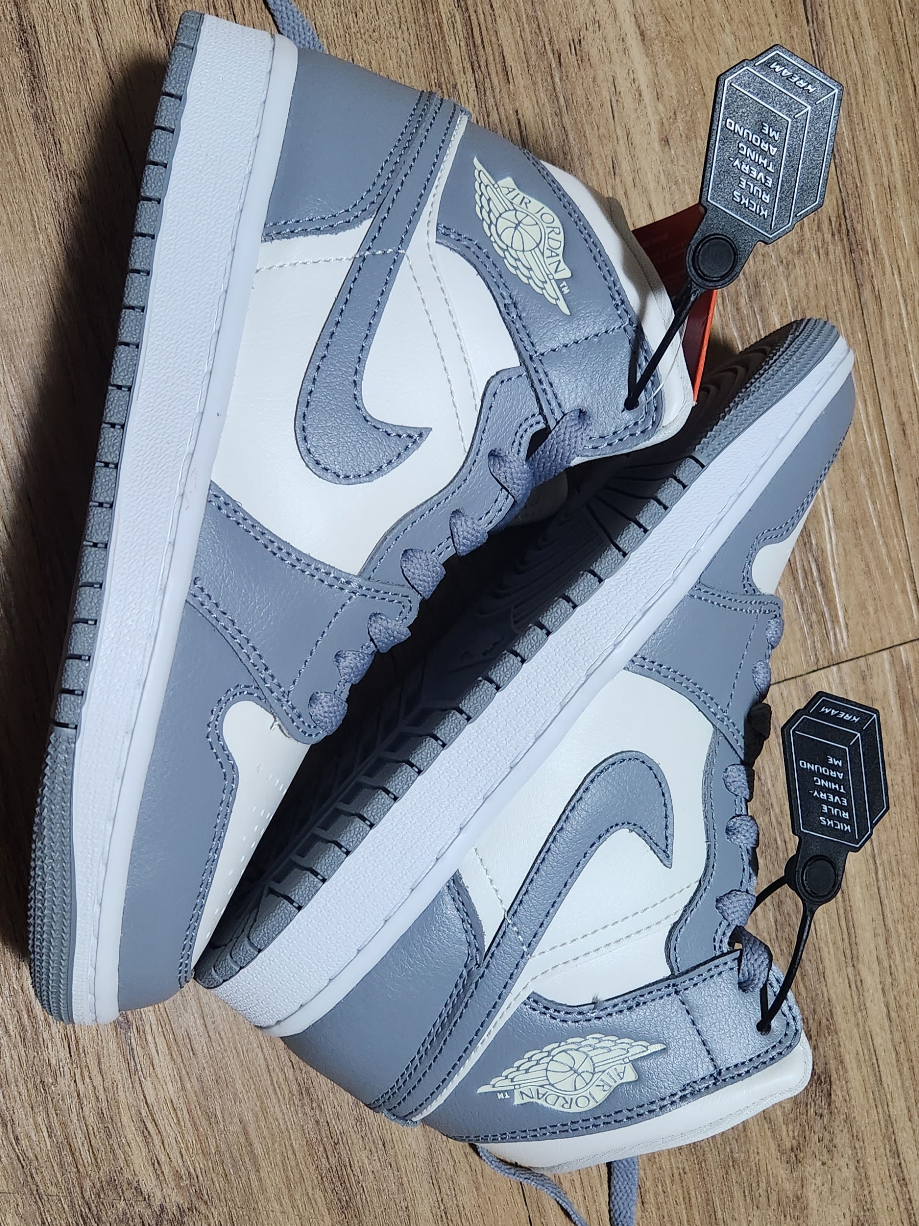 (W) Jordan 1 Mid Sail Stealth 착용 스타일 - 3