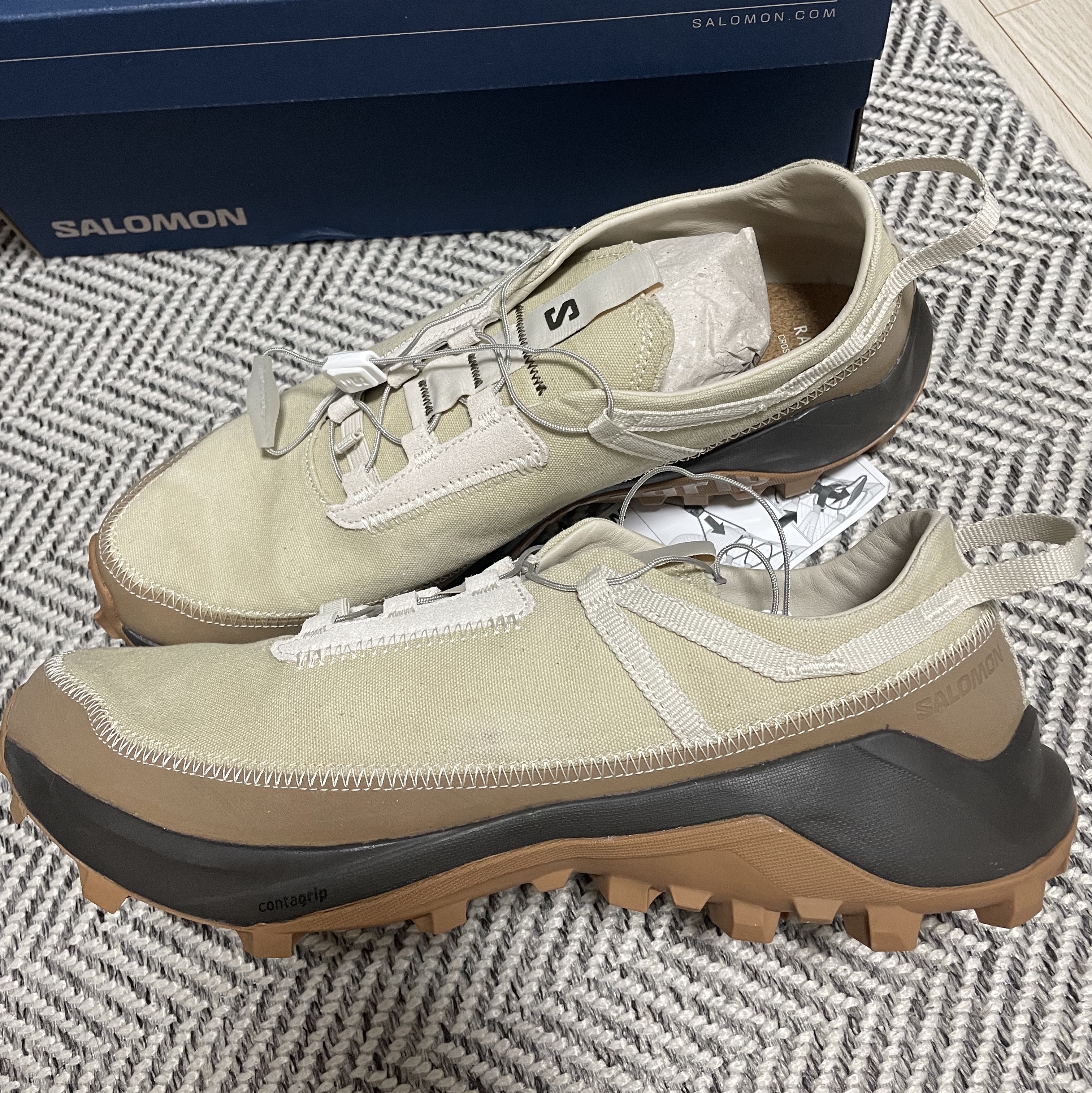Salomon x Ranra Cross Pro Turtledove Rainy Day 착용 스타일