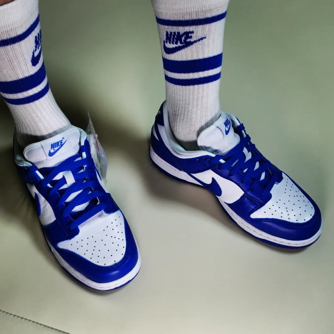 Nike Dunk Low SP Kentucky 2022 착용 스타일 - 3