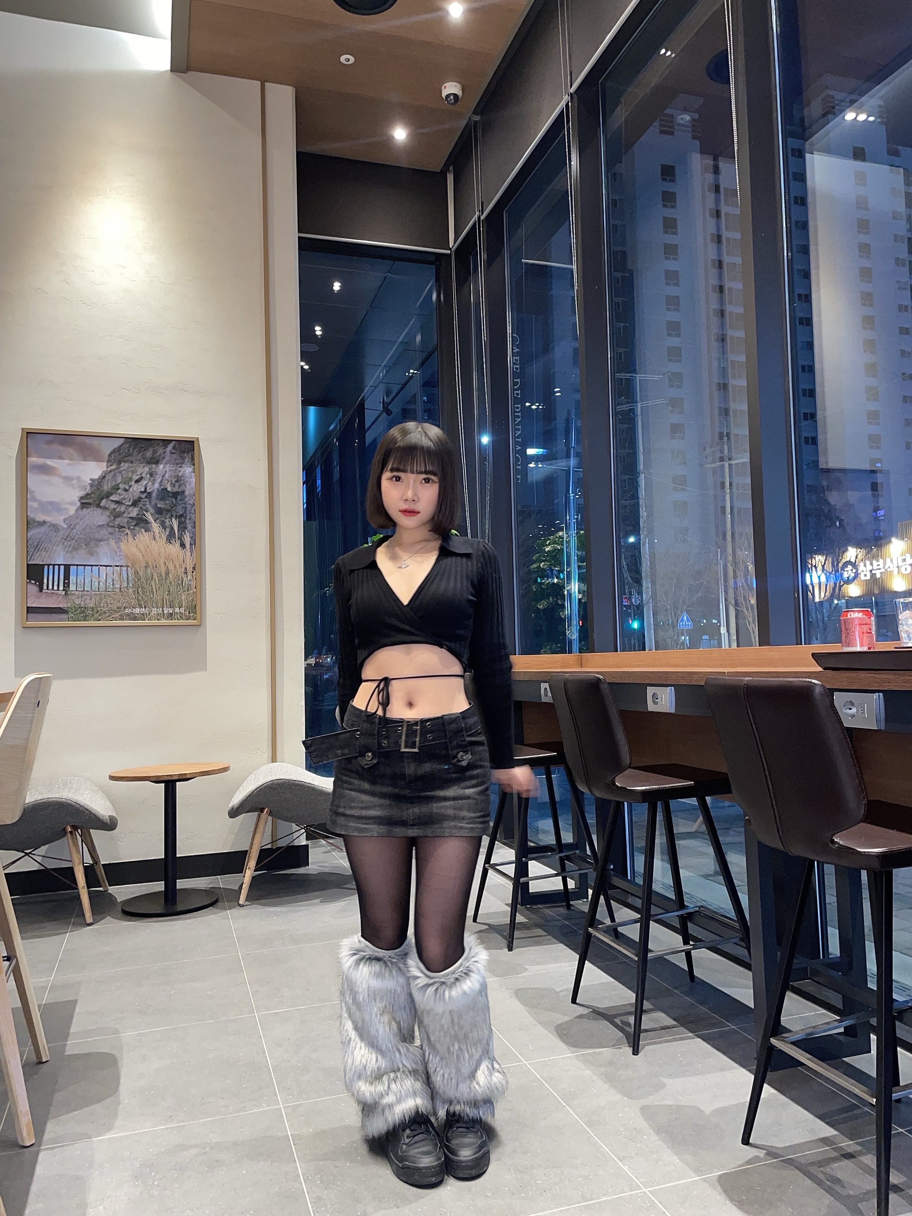 (W) The North Face Nuptse Short Jacket TNF Black, Vivienne Westwood Mayfair Bas Relief Pendant Silver 착용 스타일 - 3