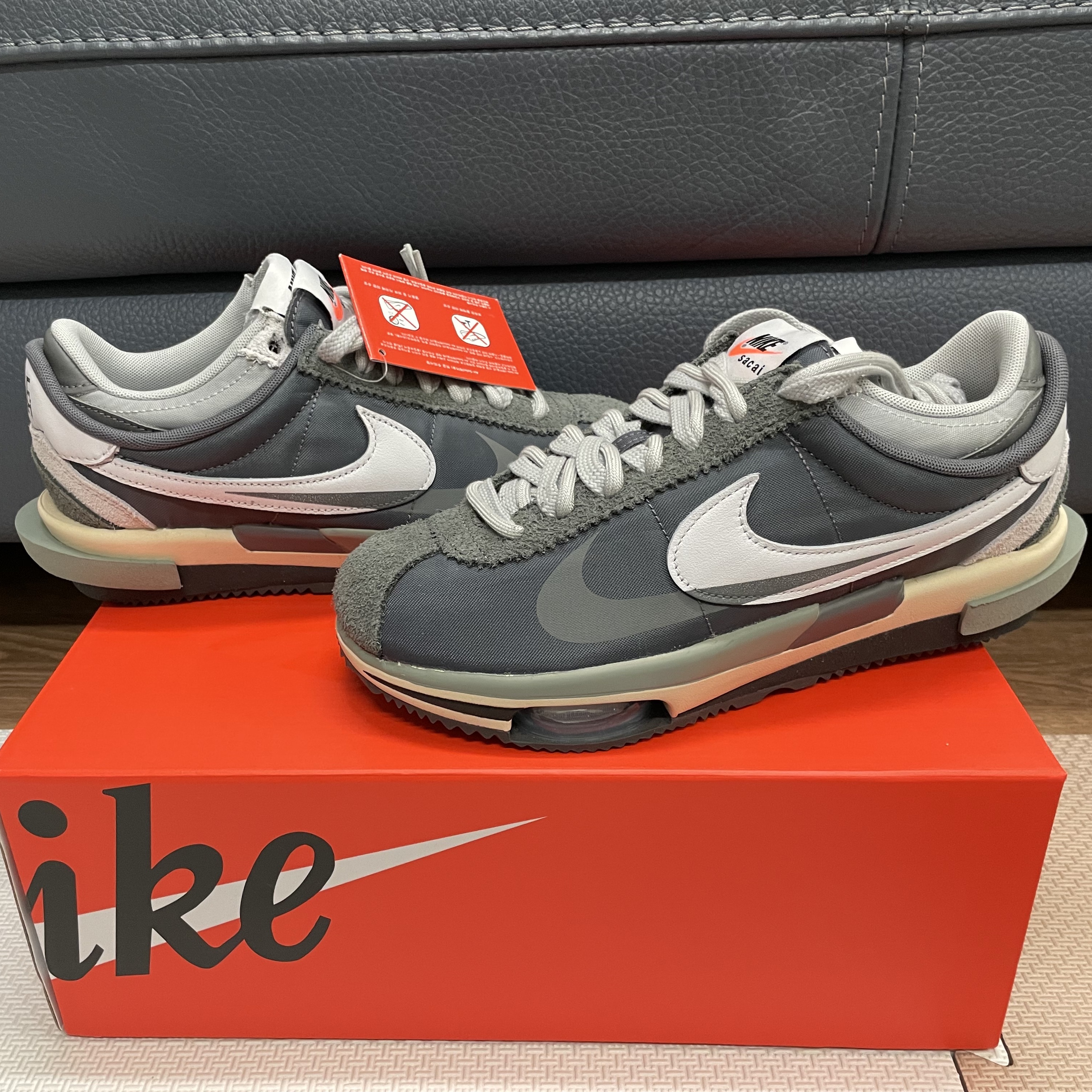 Nike x Sacai Zoom Cortez SP Iron Grey 착용 스타일 - 1
