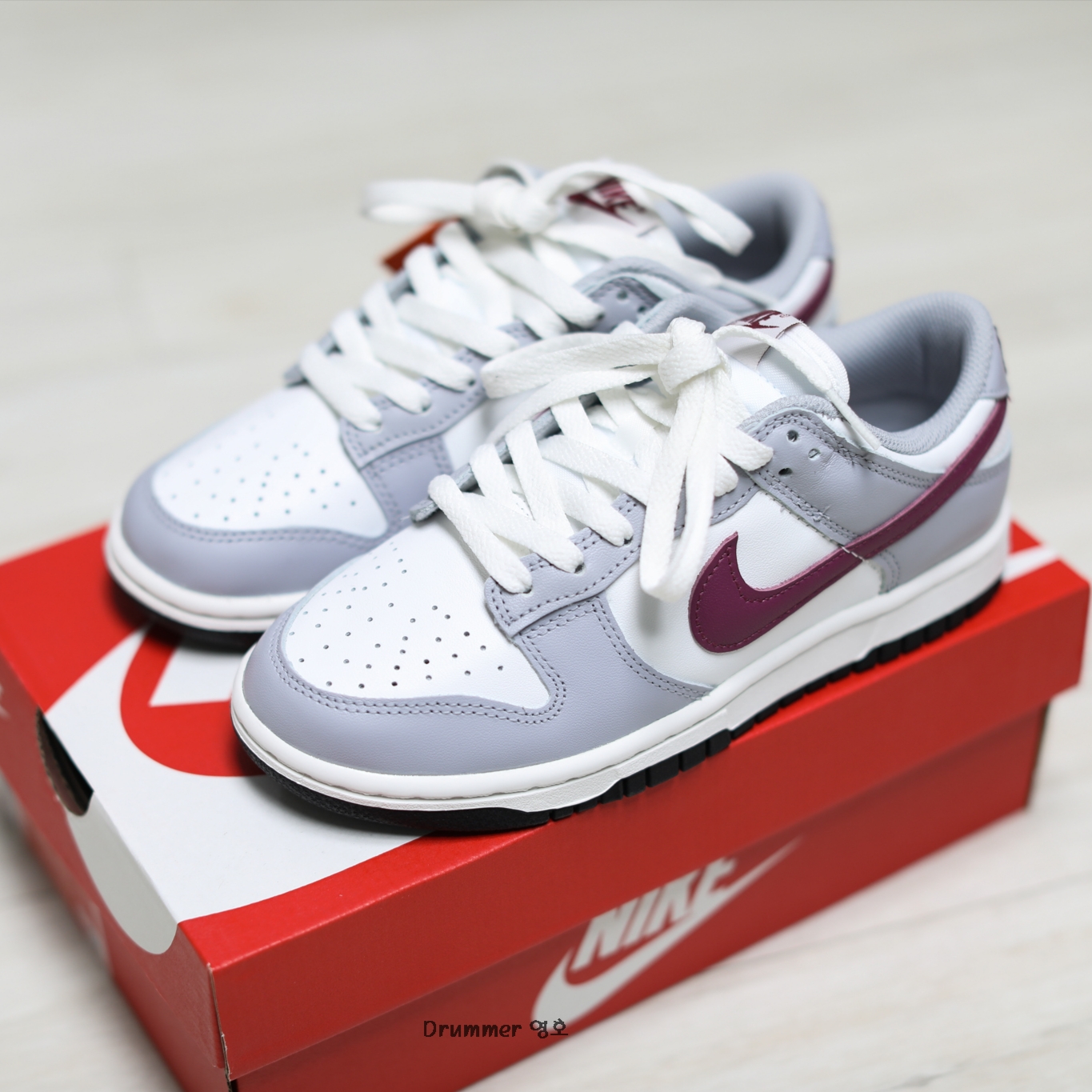 (W) Nike Dunk Low Wolf Grey Rosewood 착용 스타일