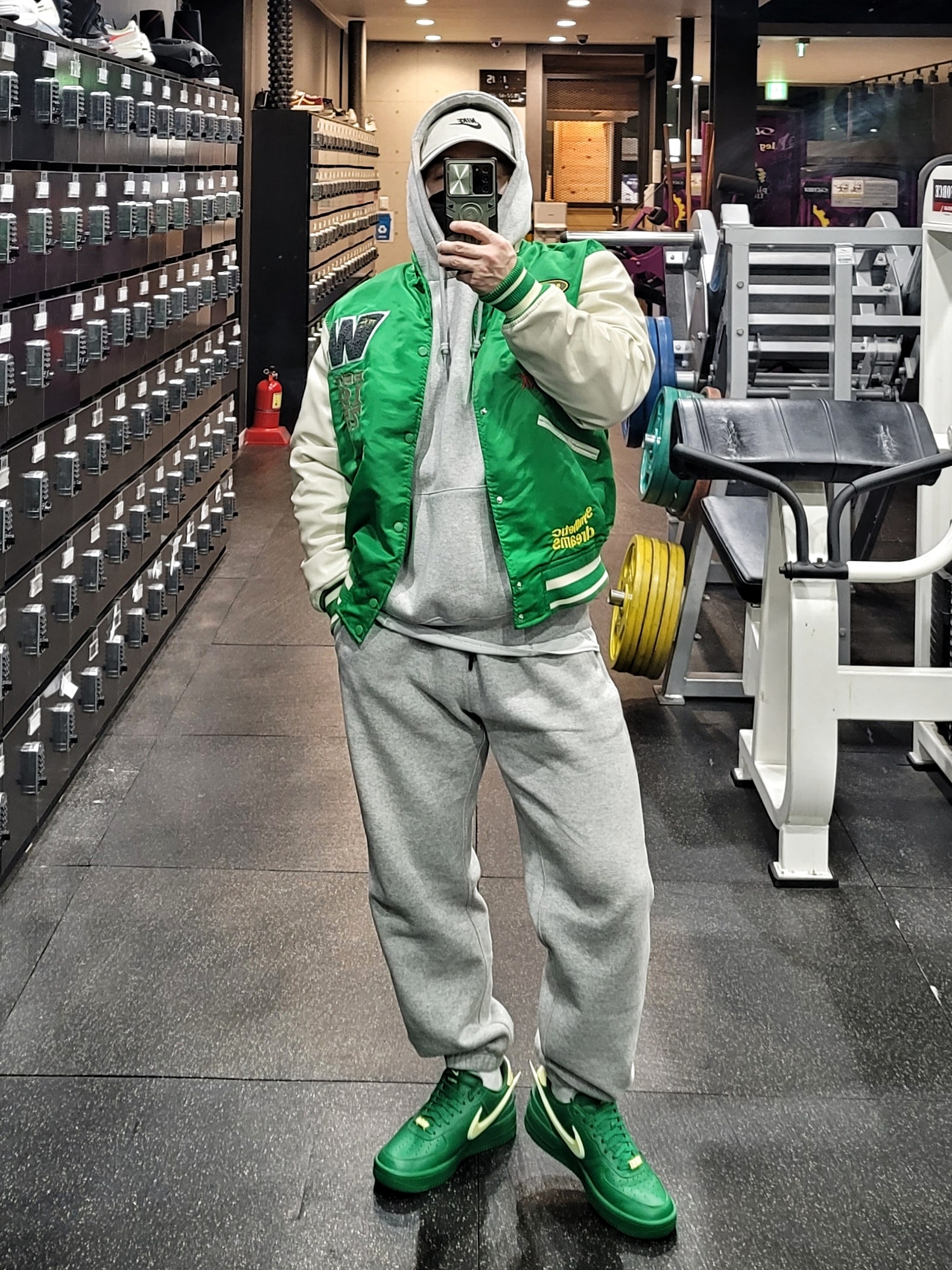 Nike Heritage 86 Futura Washed Cap Light Bone, Nike x Ambush Air Force 1 Low SP Pine Green and Citron 착용 스타일 - 1
