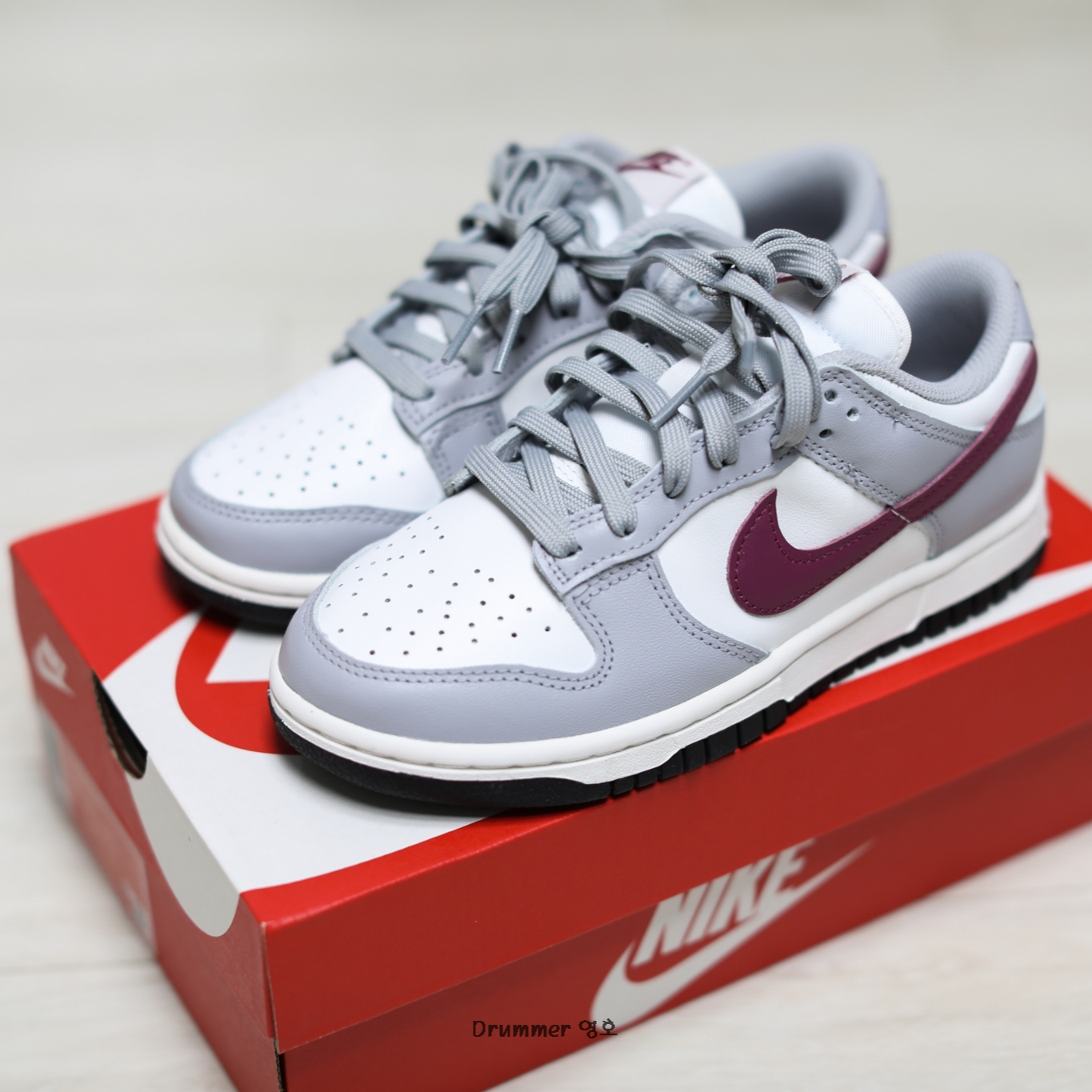 (W) Nike Dunk Low Wolf Grey Rosewood 착용 스타일