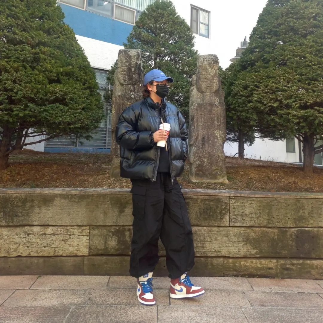 (W) Jordan 1 Zoom Air CMFT Team Red 착용 스타일