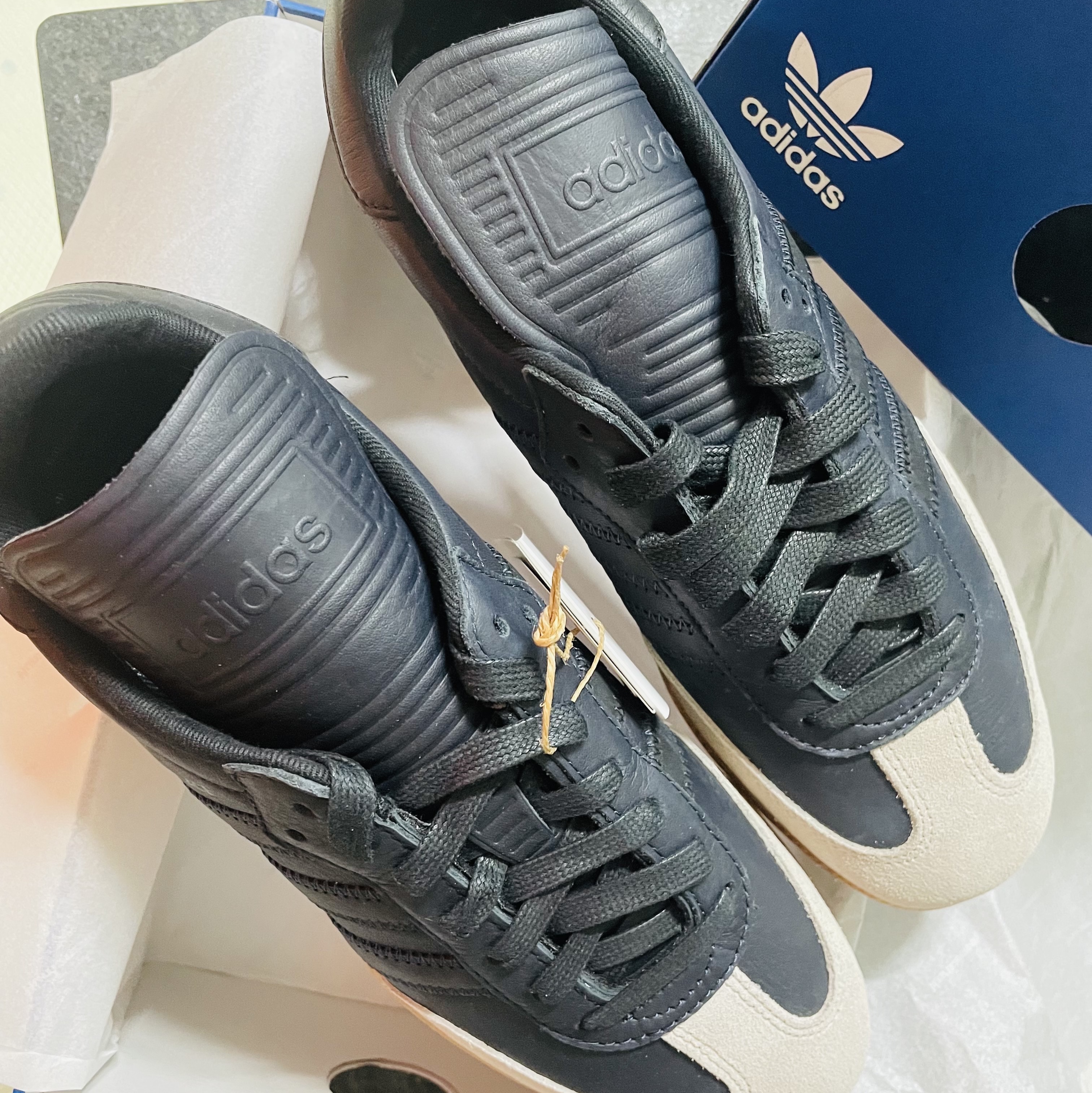 Adidas x Pharrell Williams Humanrace Samba Night Grey Core Black 착용 스타일