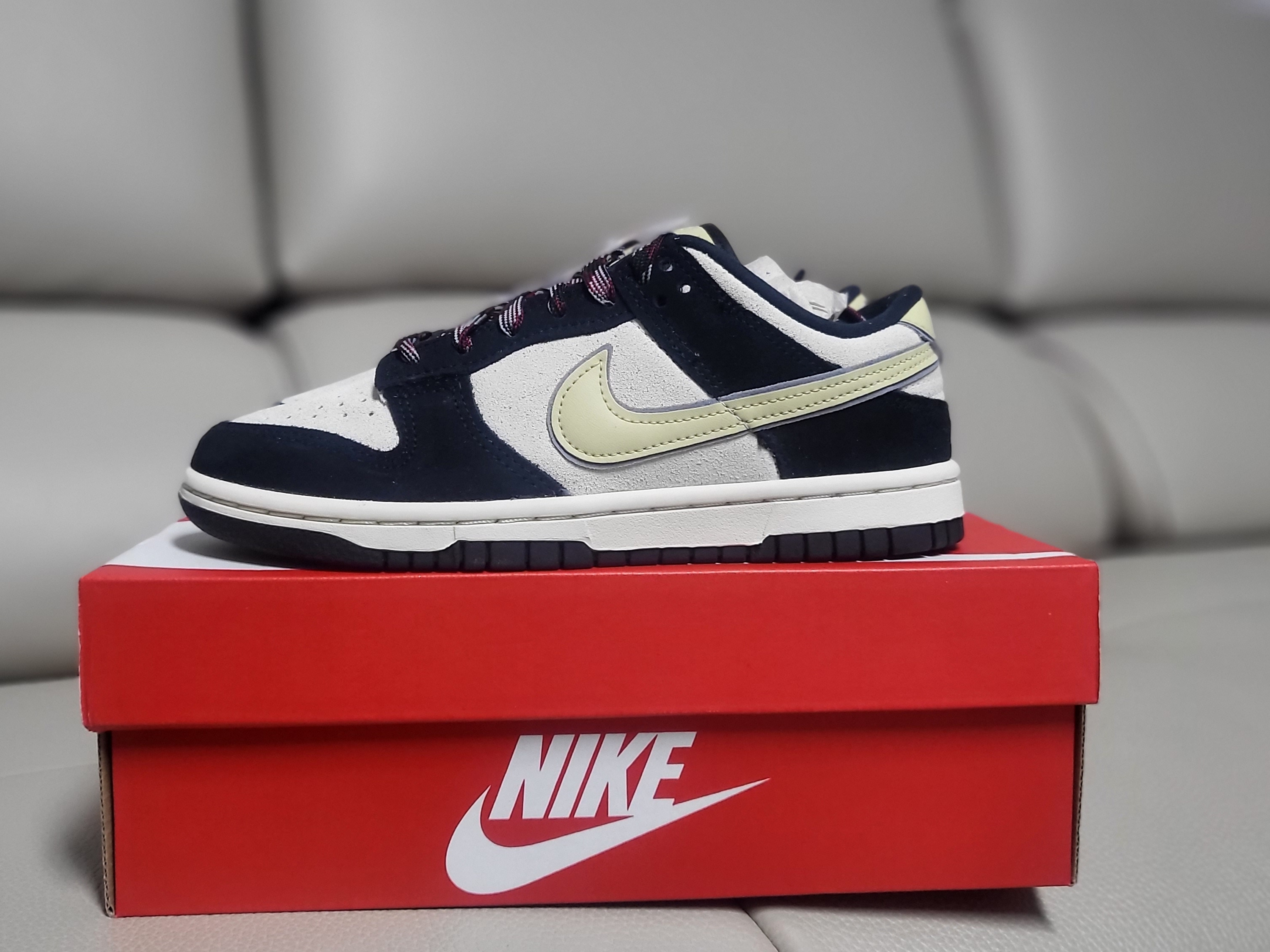 (W) Nike Dunk Low LX Black Suede 착용 스타일 - 3