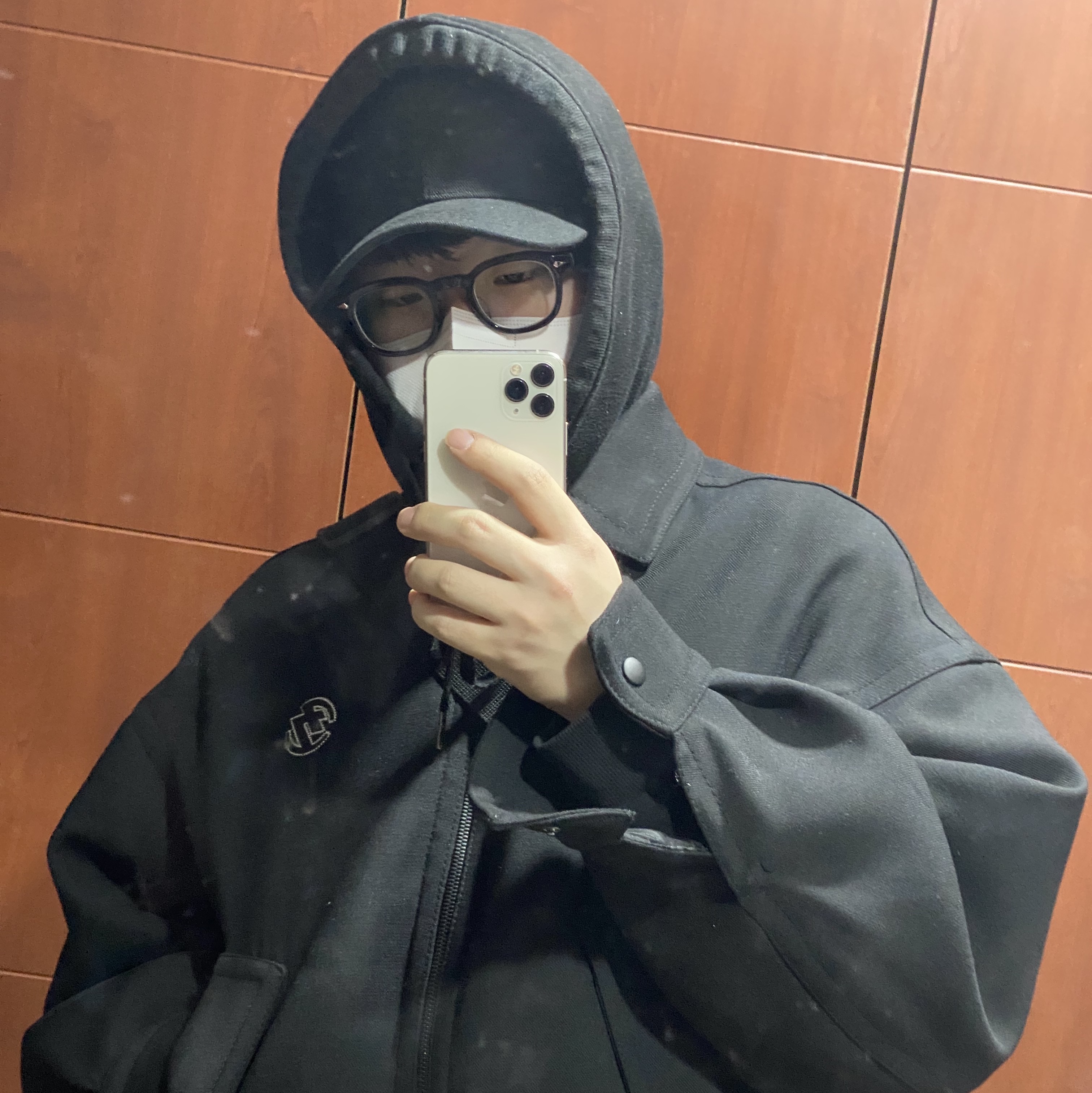 Zara x Ader Error Oversize Collar Bomber Jacket Black 착용 스타일