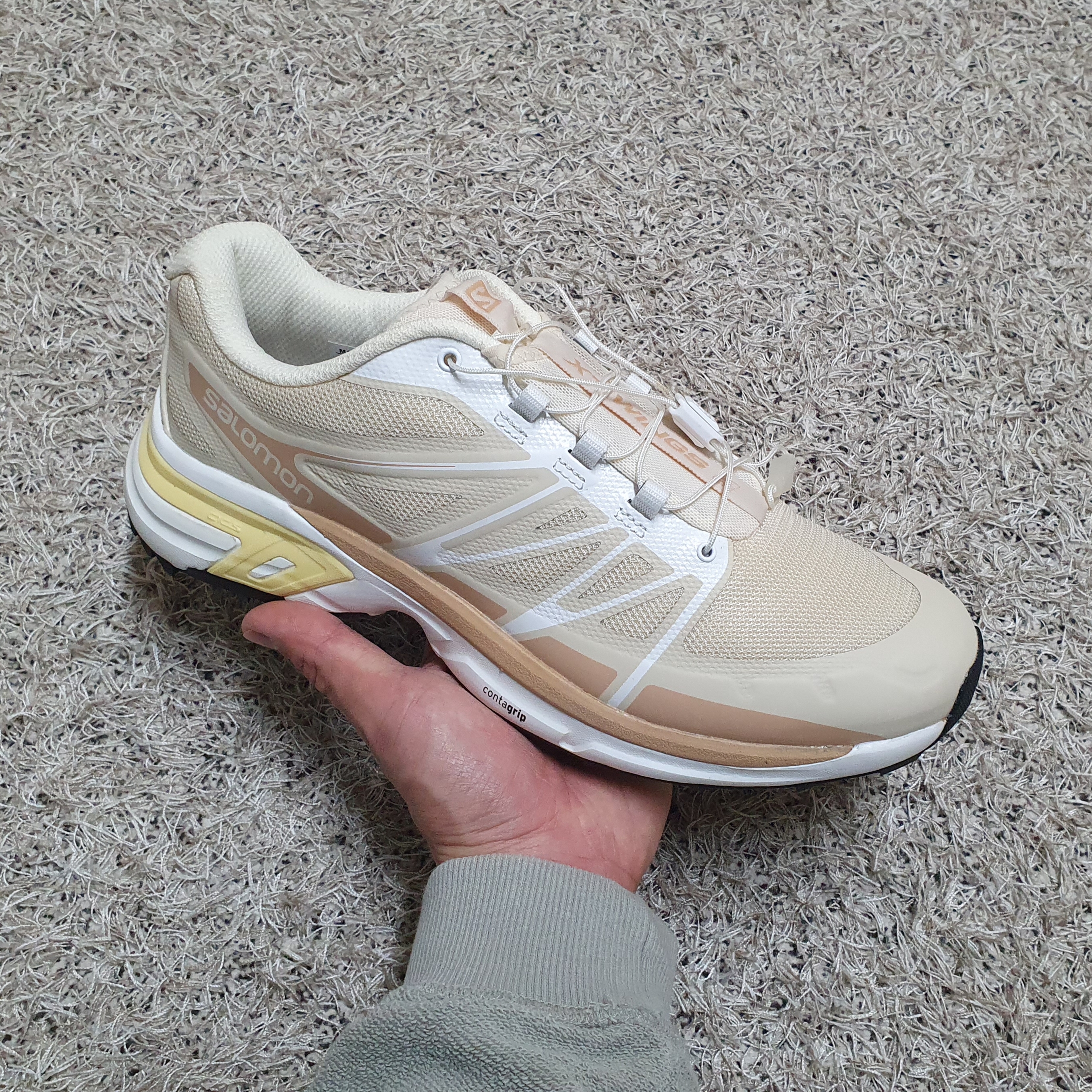 Salomon XT-Wings 2 Turtledove 착용 스타일
