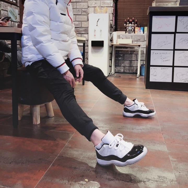 Jordan 11 Retro Low Concord 착용 스타일