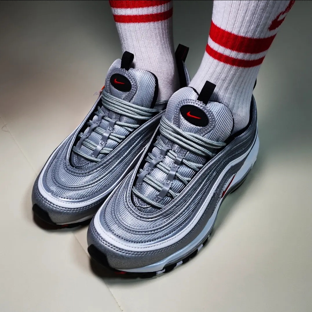 Nike Air Max 97 OG Silver Bullet 2022 착용 스타일 - 2