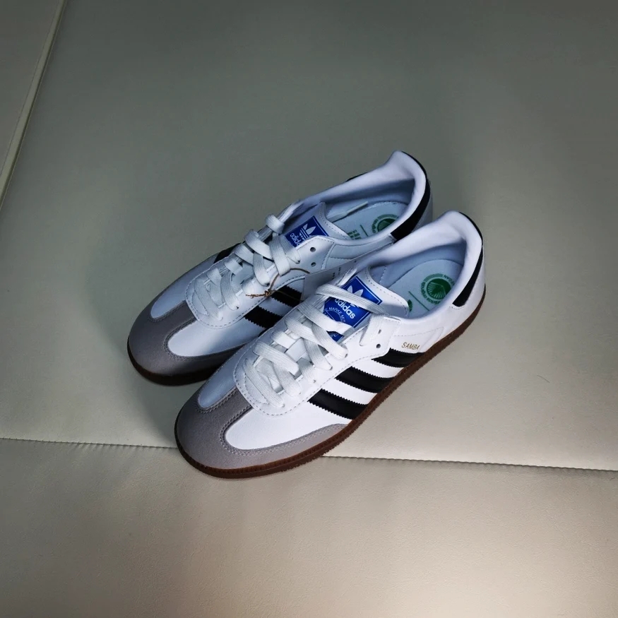 Adidas Samba Vegan White Black 착용 스타일 - 1