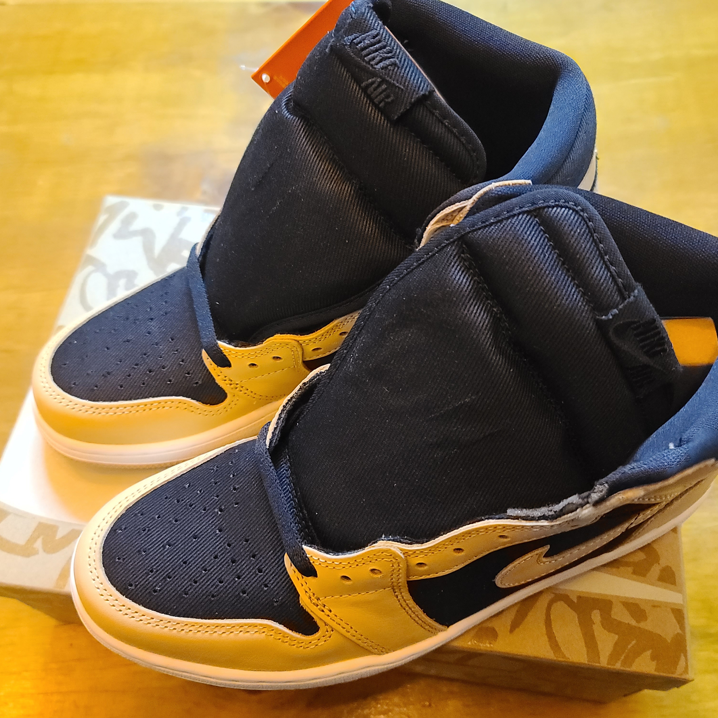 Jordan 1 Retro High OG Vachetta Tan 착용 스타일 - 2
