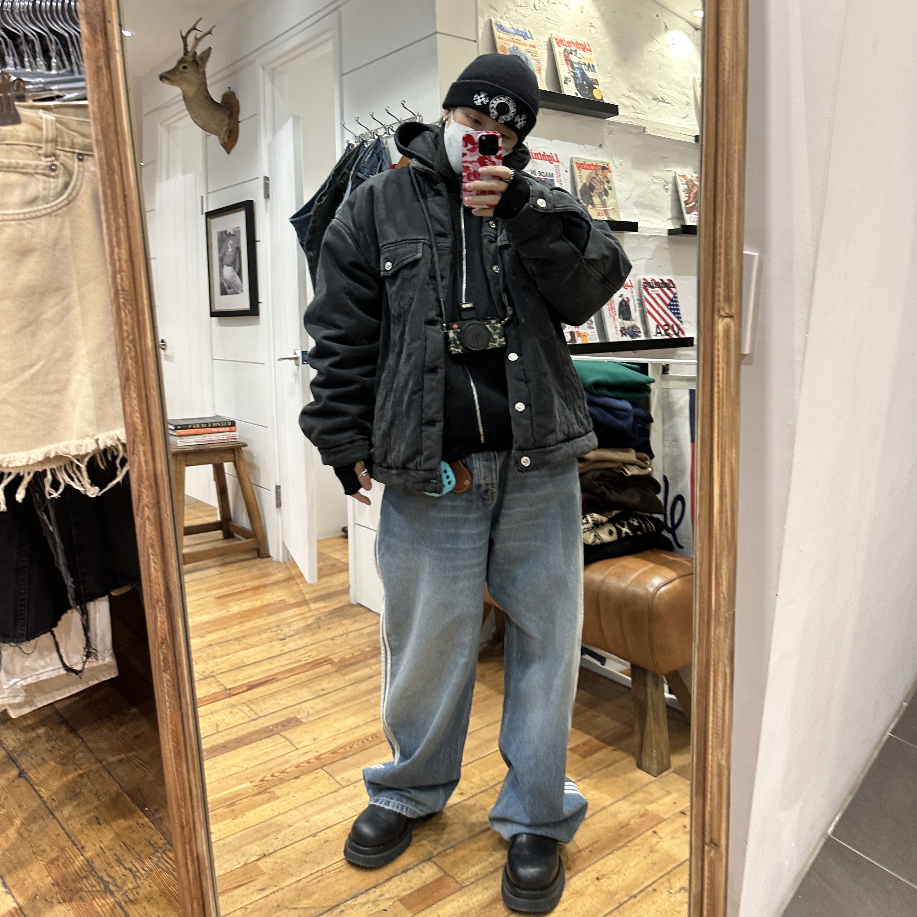 Balenciaga Padded Japanese Denim Jacket Black, Chrome Hearts Horseshoe Beanie Black 착용 스타일 - 2