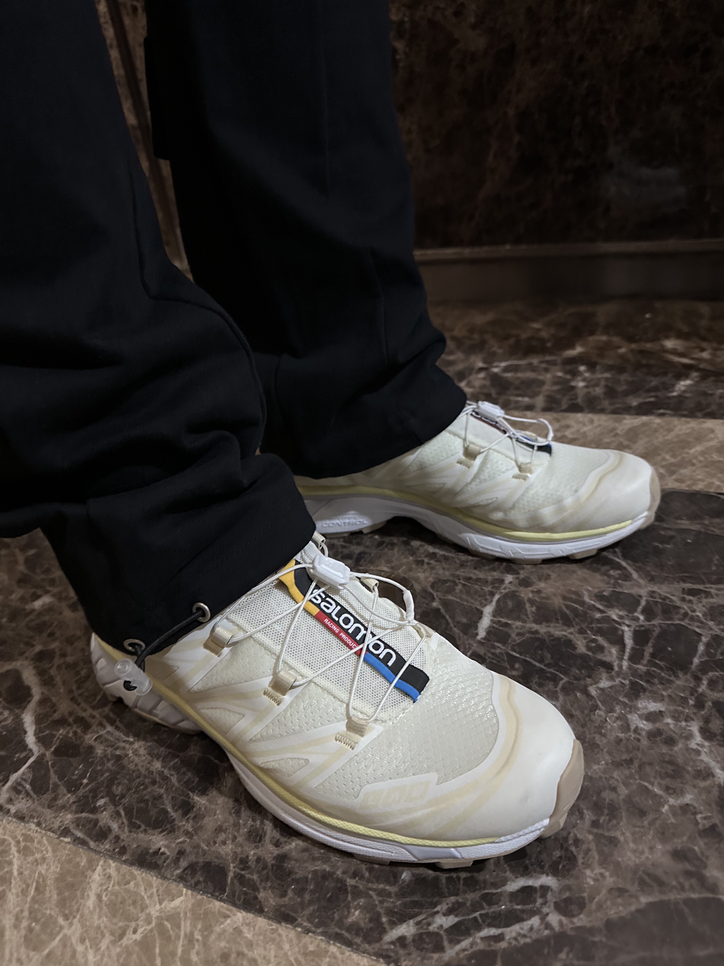Salomon XT-6 ADV Vanila Ice, Stussy x CDG Varsity Jacket 착용 스타일 - 3