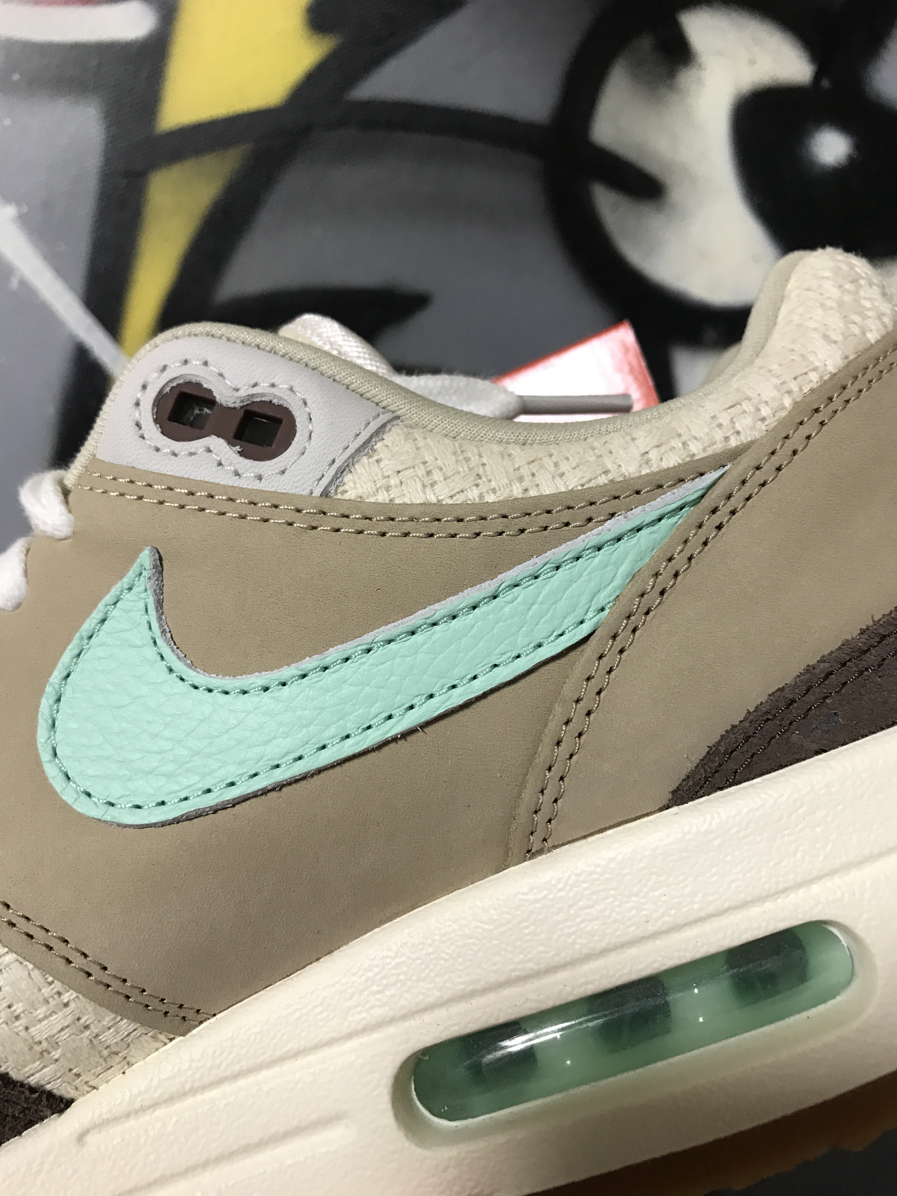 Nike Air Max 1 Premium Crepe Hemp 착용 스타일 - 3
