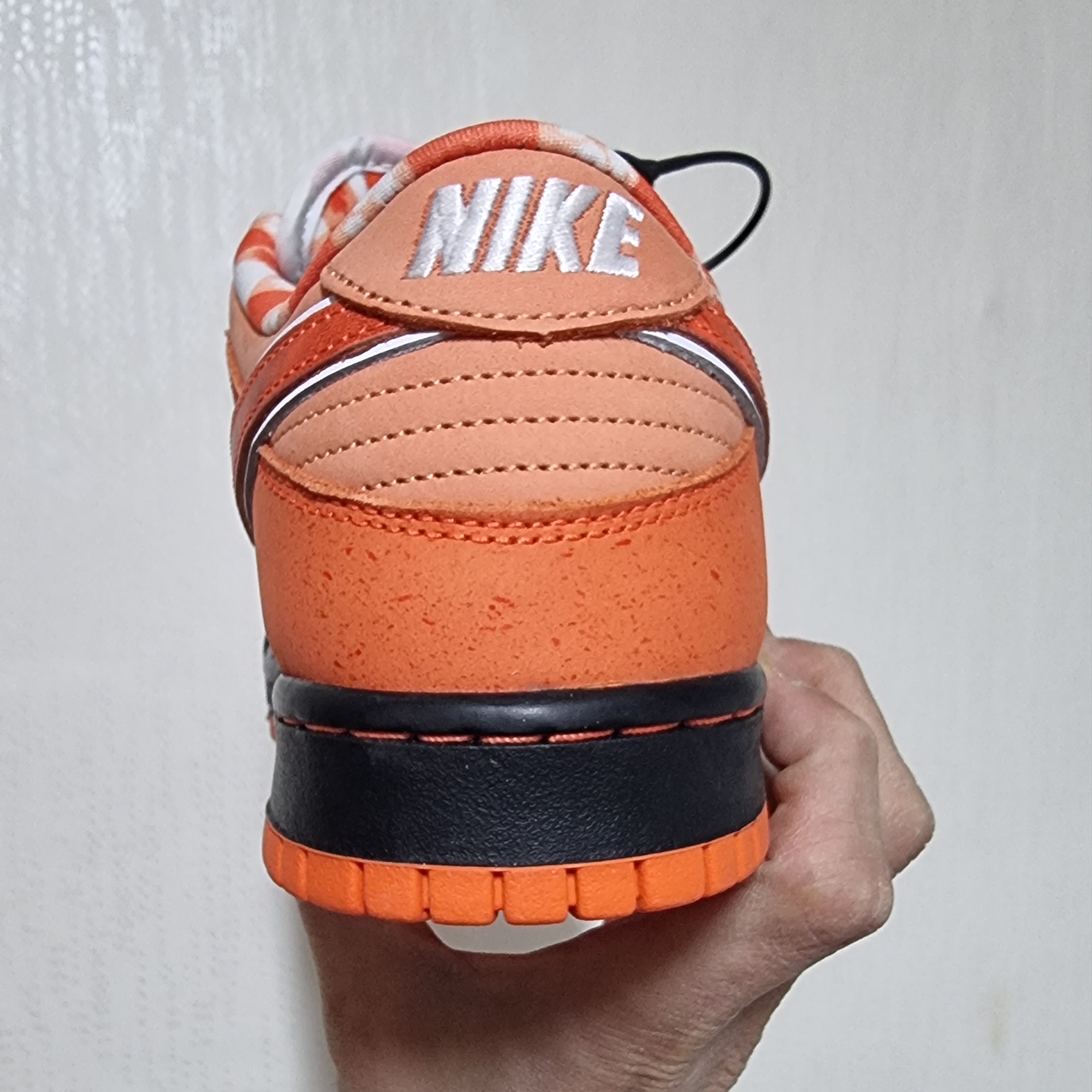Nike x Concepts SB Dunk Low Orange Lobster (Regular Box) 착용 스타일 - 4