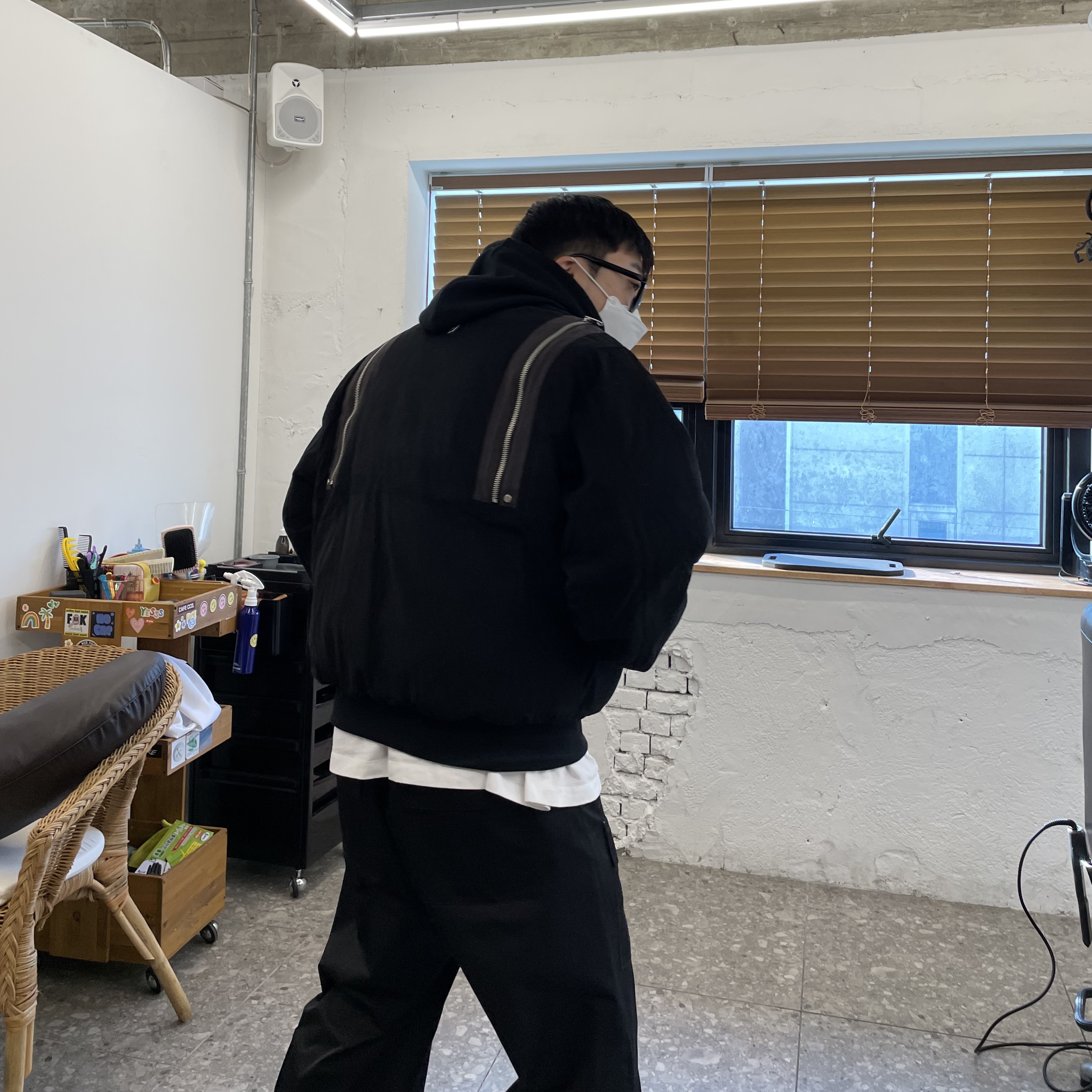 Nike x Comme des Garcons Homme Plus Air Max Sunder SP White Black, Undermycar Rumlow Back Zip Cotton Garment Bomber Dark Gull - 22FW 착용 스타일 - 2