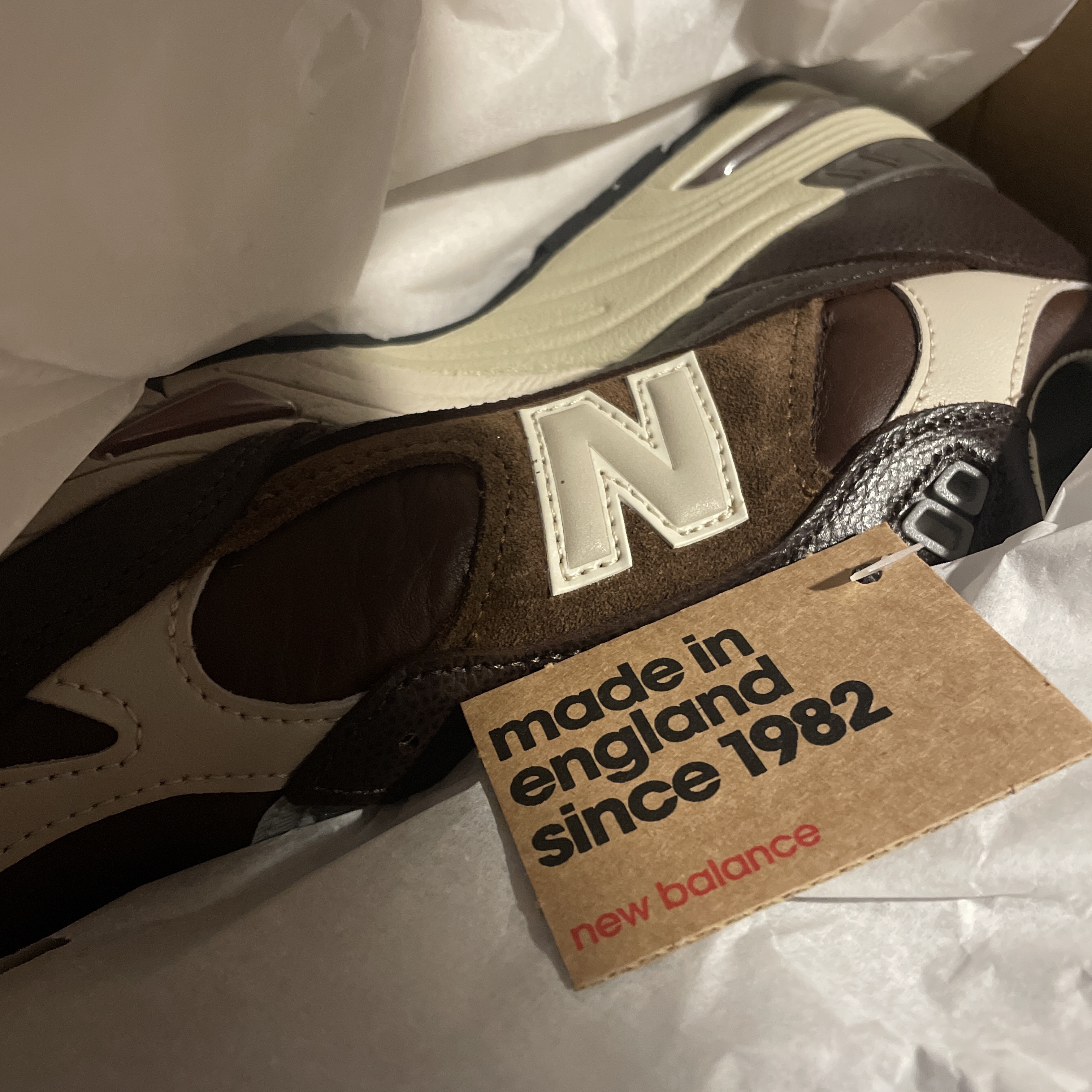 New Balance 991 Made in UK Earth French Roast 착용 스타일