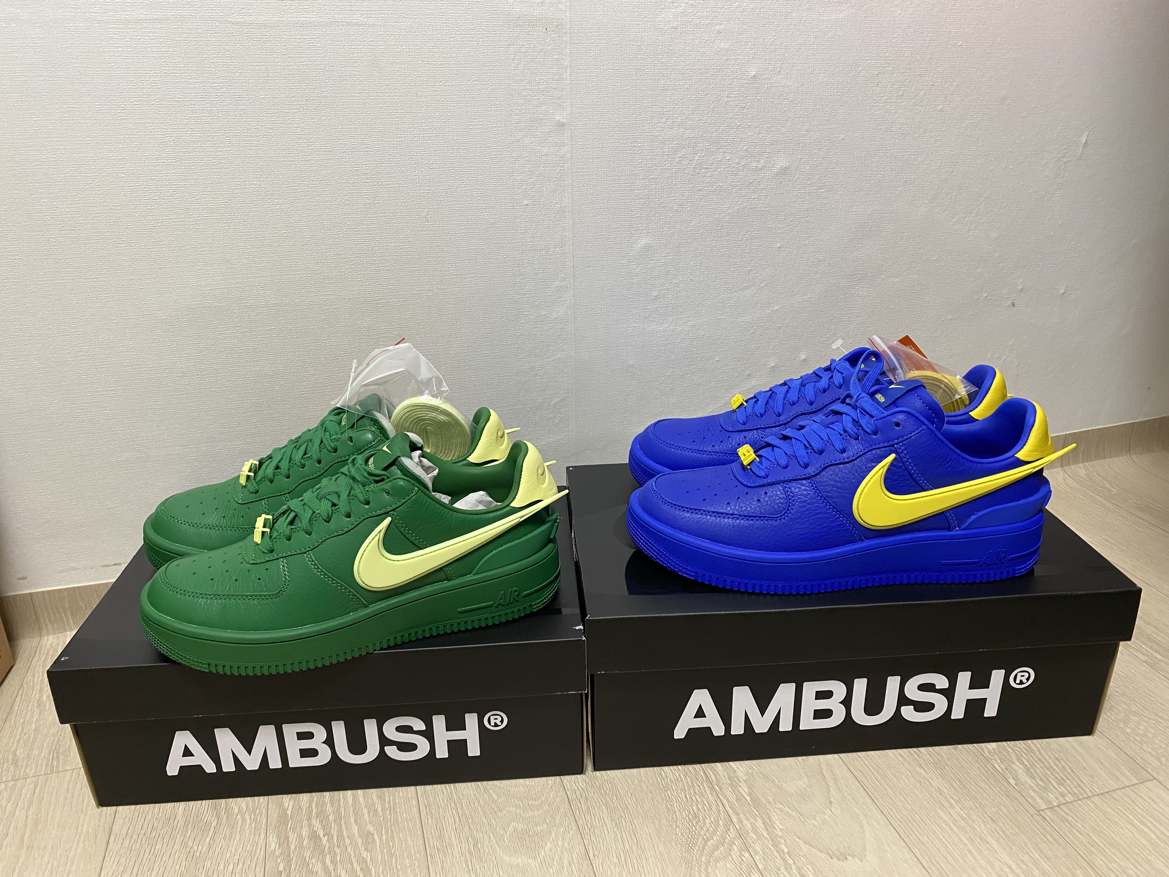 Nike x Ambush Air Force 1 Low SP Pine Green and Citron, Nike x Ambush Air Force 1 Low SP Game Royal and Vivid Sulfur 착용 스타일 - 2