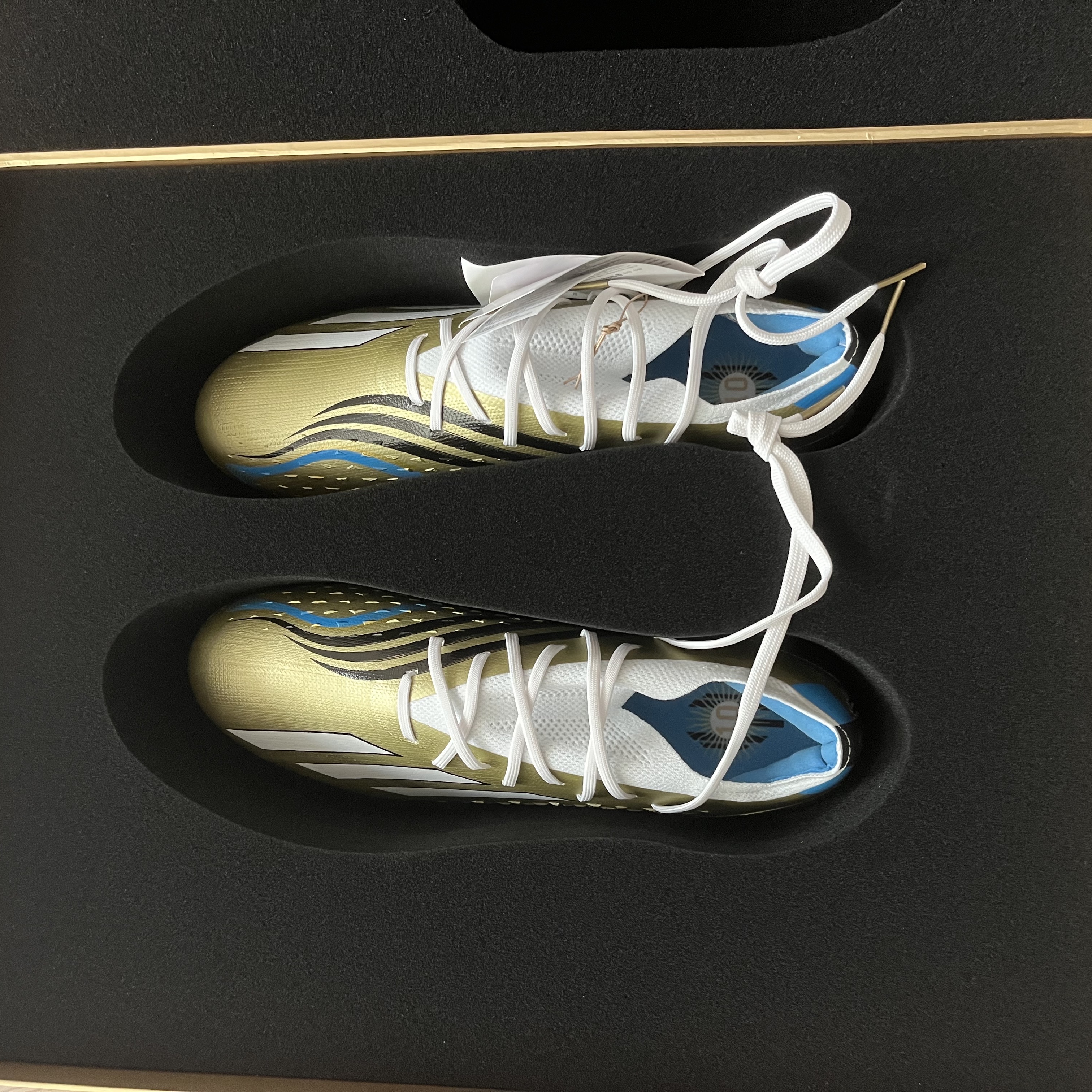 Adidas X Speedportal Leyenda.1 FG Gold Metallic 착용 스타일 - 1