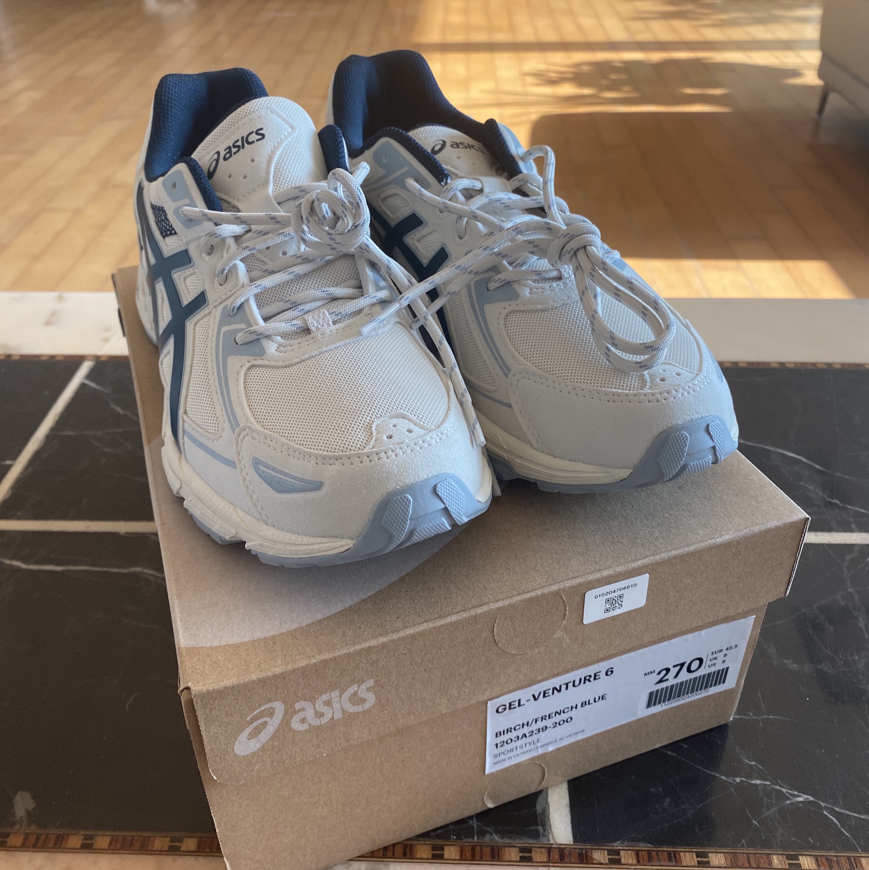 Asics Gel-Venture 6 SPS Birch French Blue 착용 스타일 - 2
