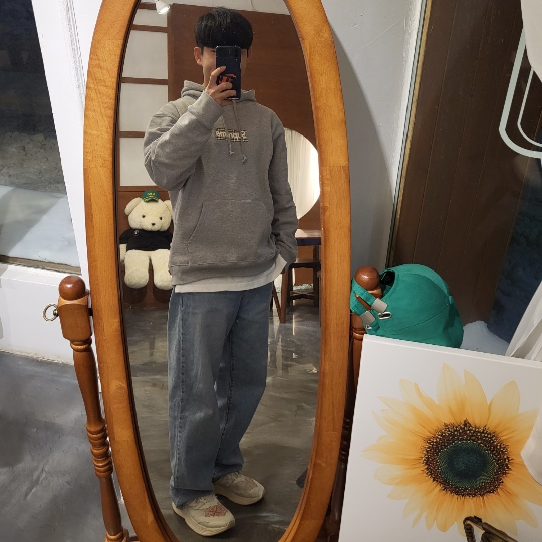 Supreme x Burberry Box Logo Hooded Sweatshirt Heather Grey - 22SS, New Balance x Stone Island x Tokyo Design Studio FuelCell RC Elite v2 착용 스타일 - 2