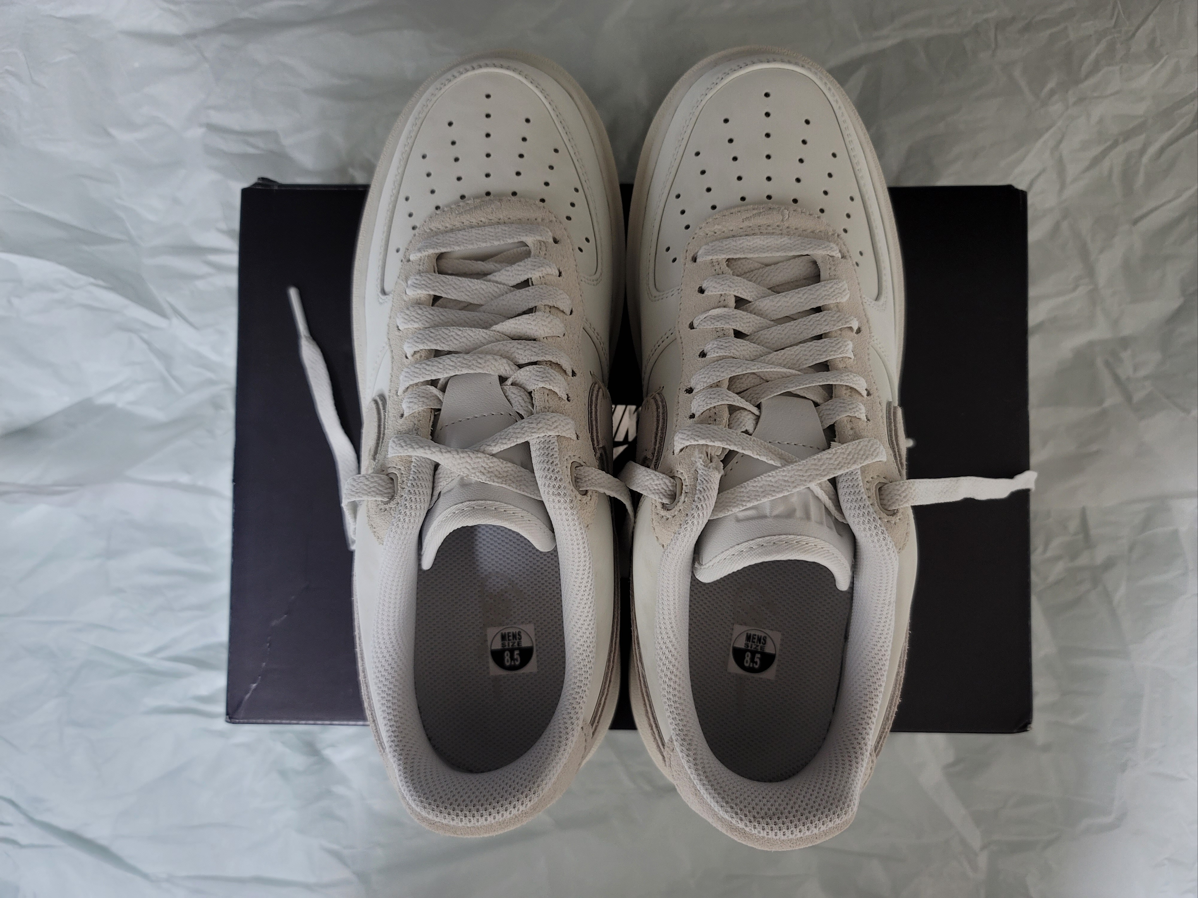 Nike Air Force 1 Luxe Summit White 착용 스타일 - 2