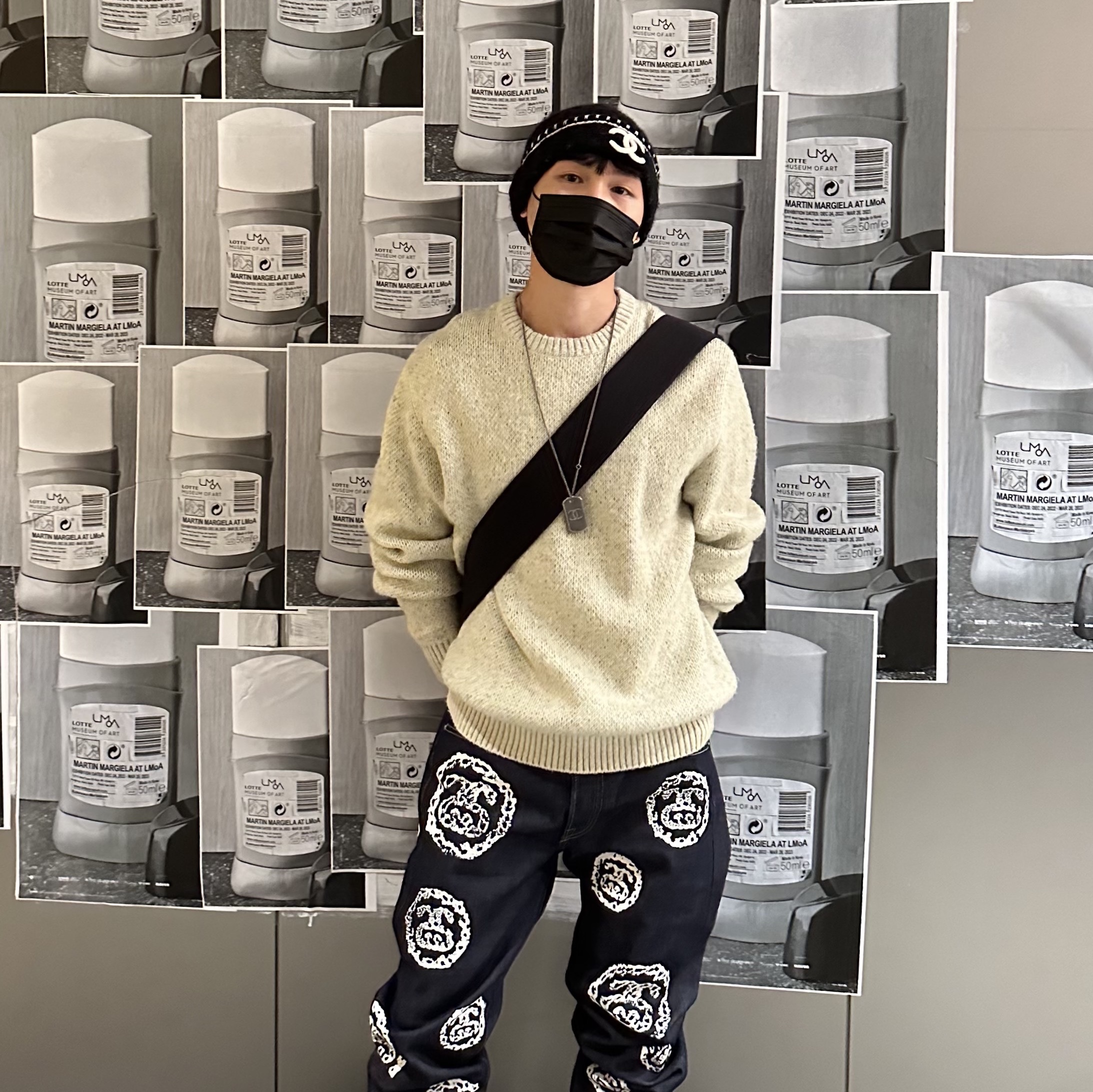 Stussy x Denim Tears 501 Jean Raw, Stussy 8 Ball Heavy Brushed Mohair Sweater Cream 착용 스타일 - 1