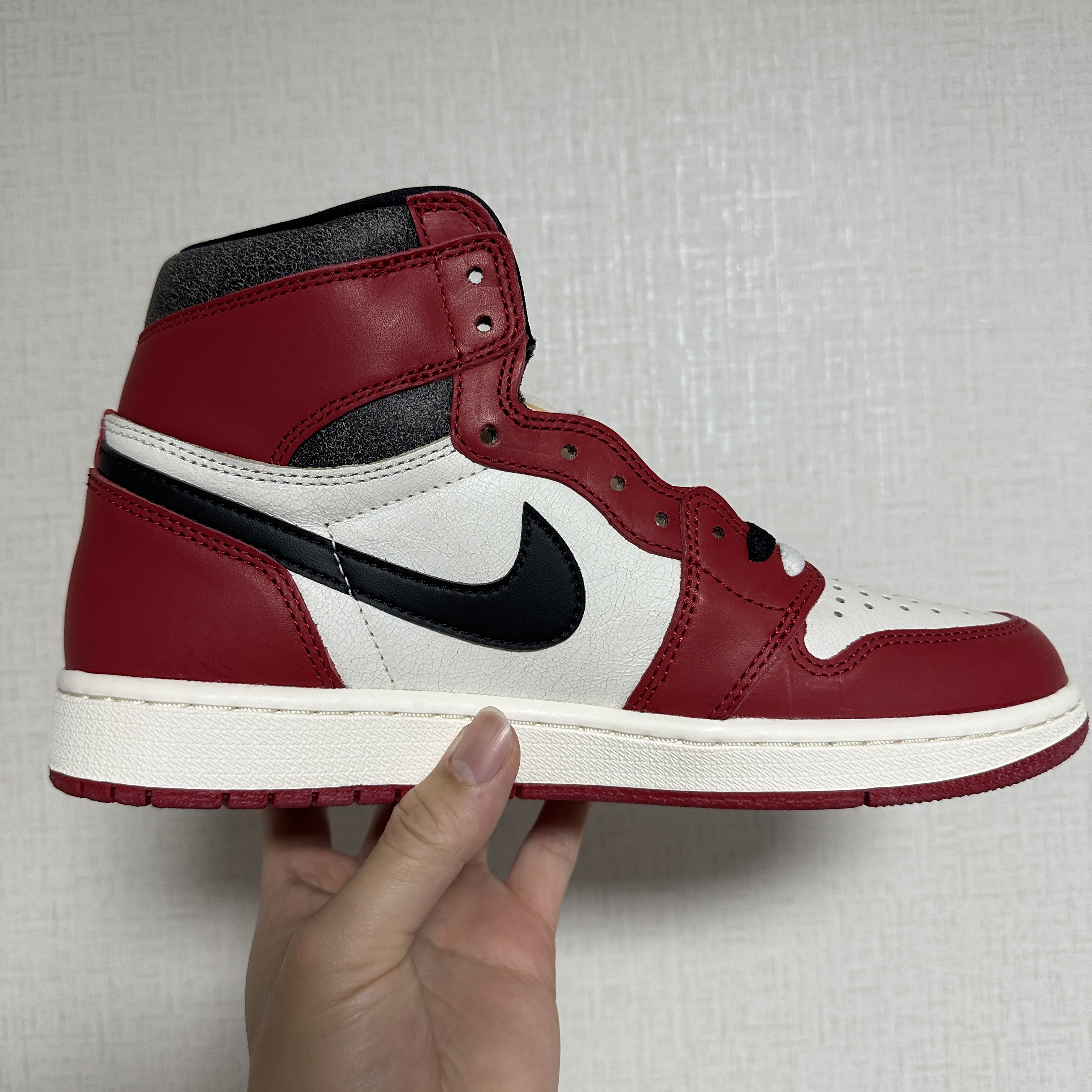 Jordan 1 Retro High OG Chicago 2022 착용 스타일 - 4